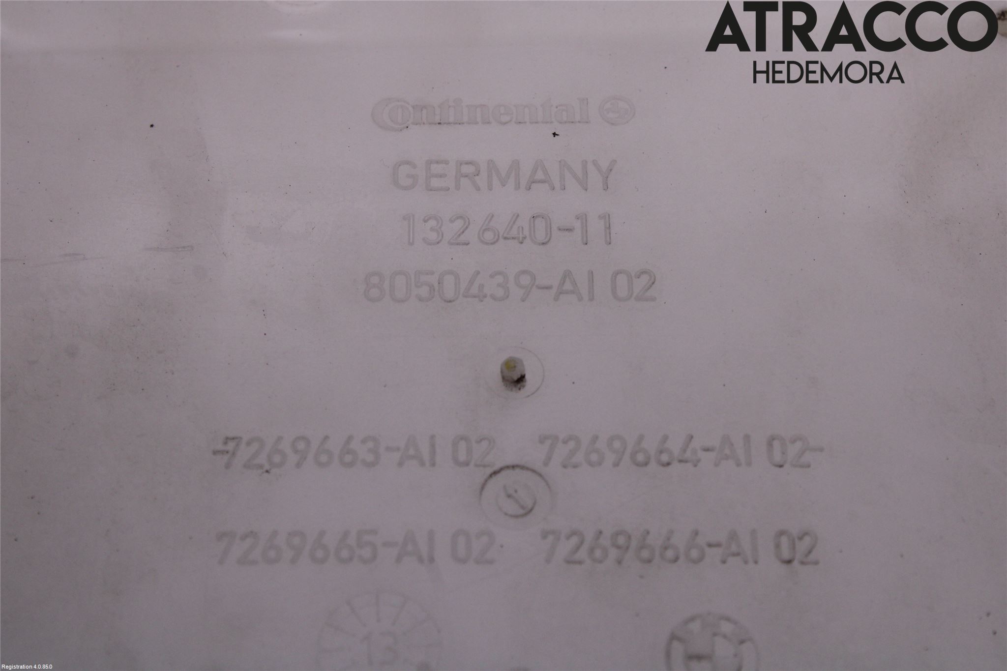 BMW 5 F10/F11/F18 09-17 Spolartank Vindruta-Strål