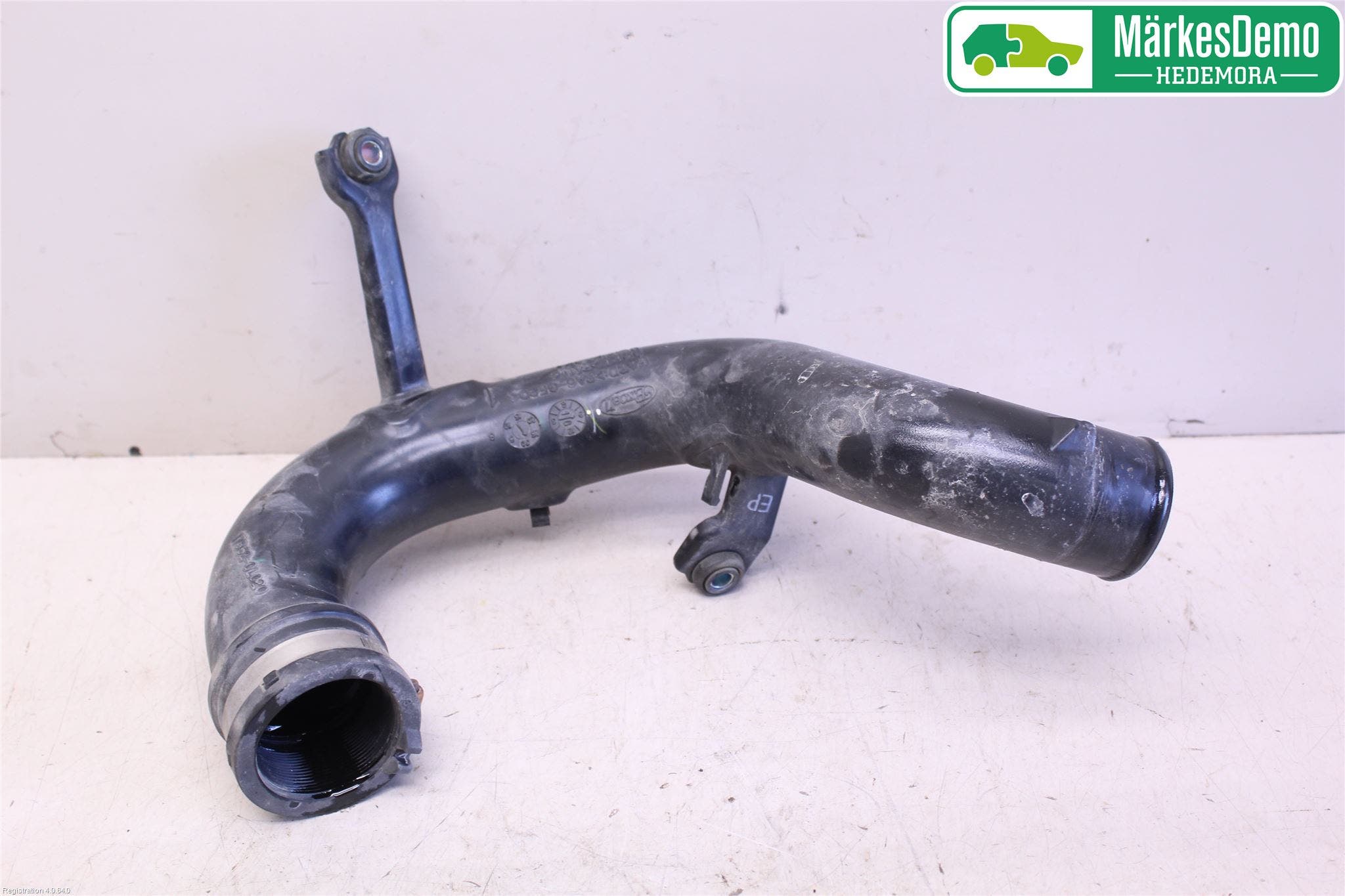 Toyota HILUX 16- Laddluft-Intercoolerrör