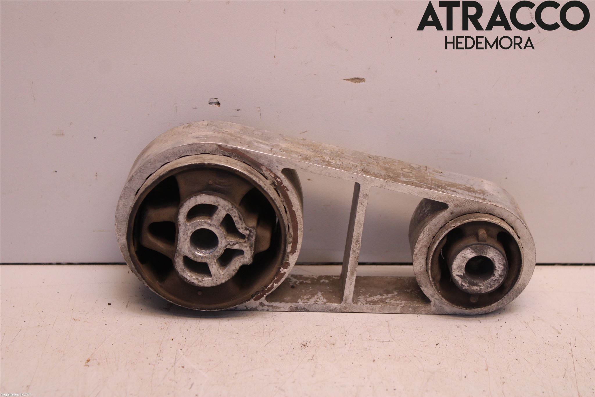 Jaguar X-TYPE Motorfäste