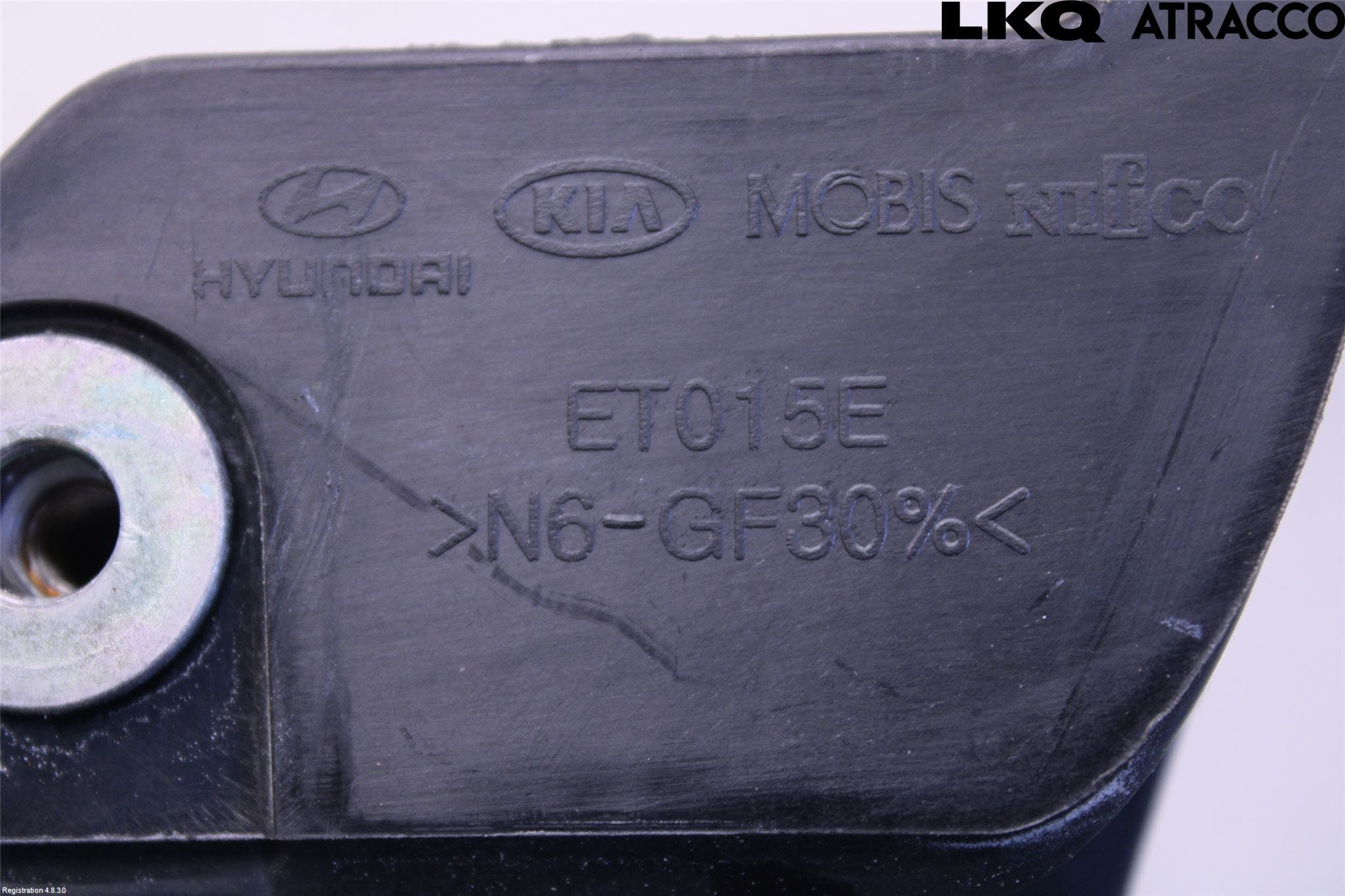 Kia CEED 12-18 Strålkast Fästsarg