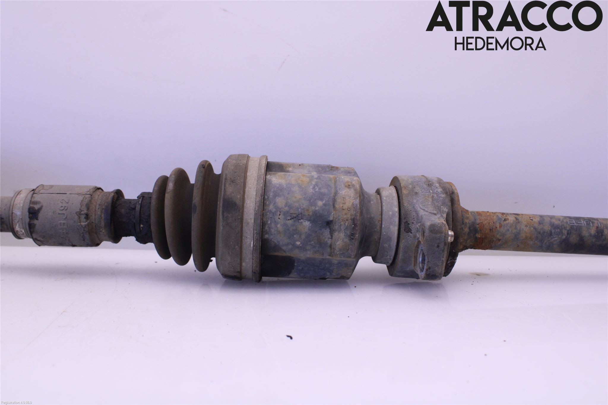 Mazda 5 10-18 Drivaxel Fram Höger