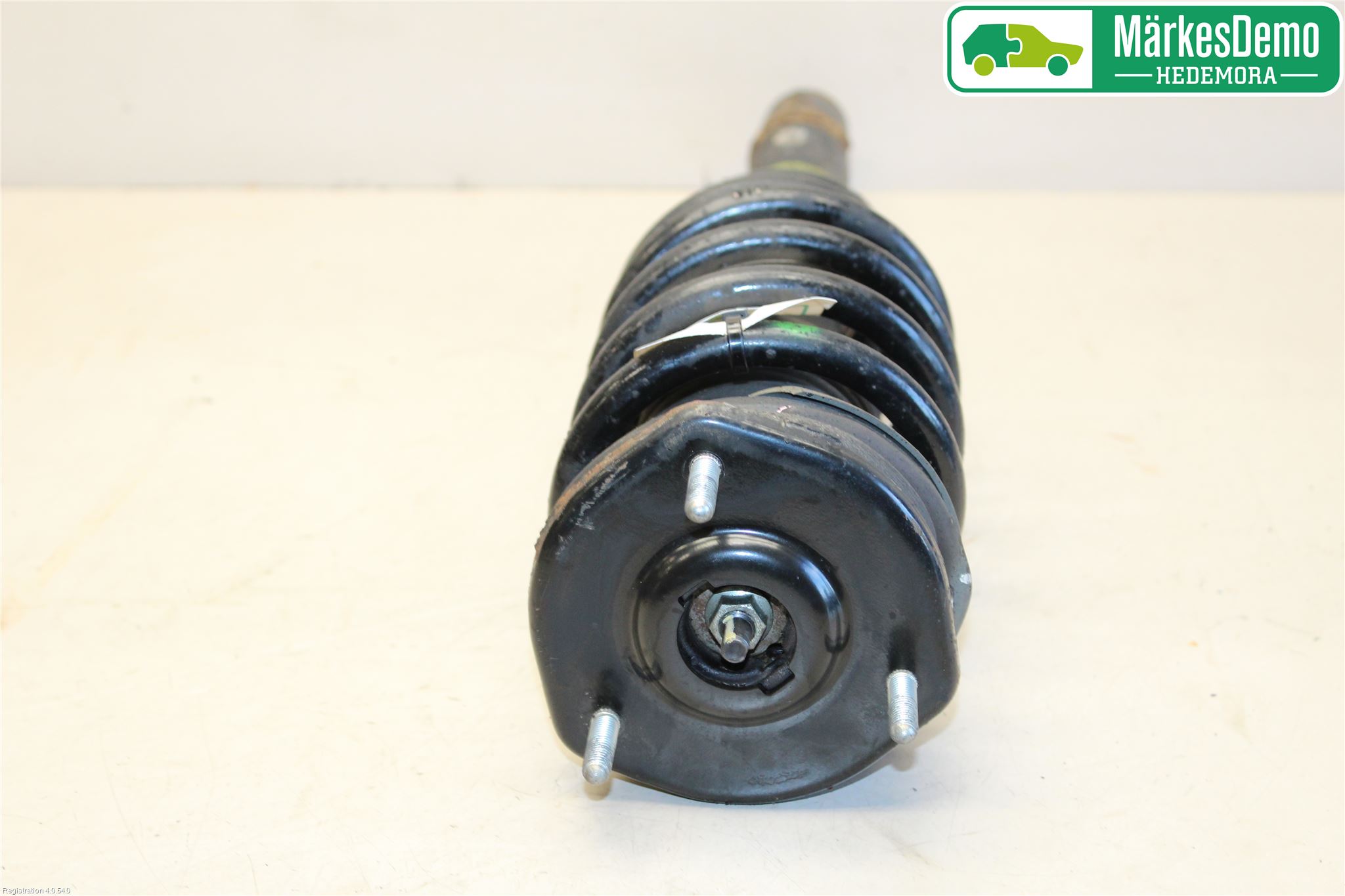 Mazda ÖVRIGT/DIREKTIMPORT Fjäderben Fram Höger