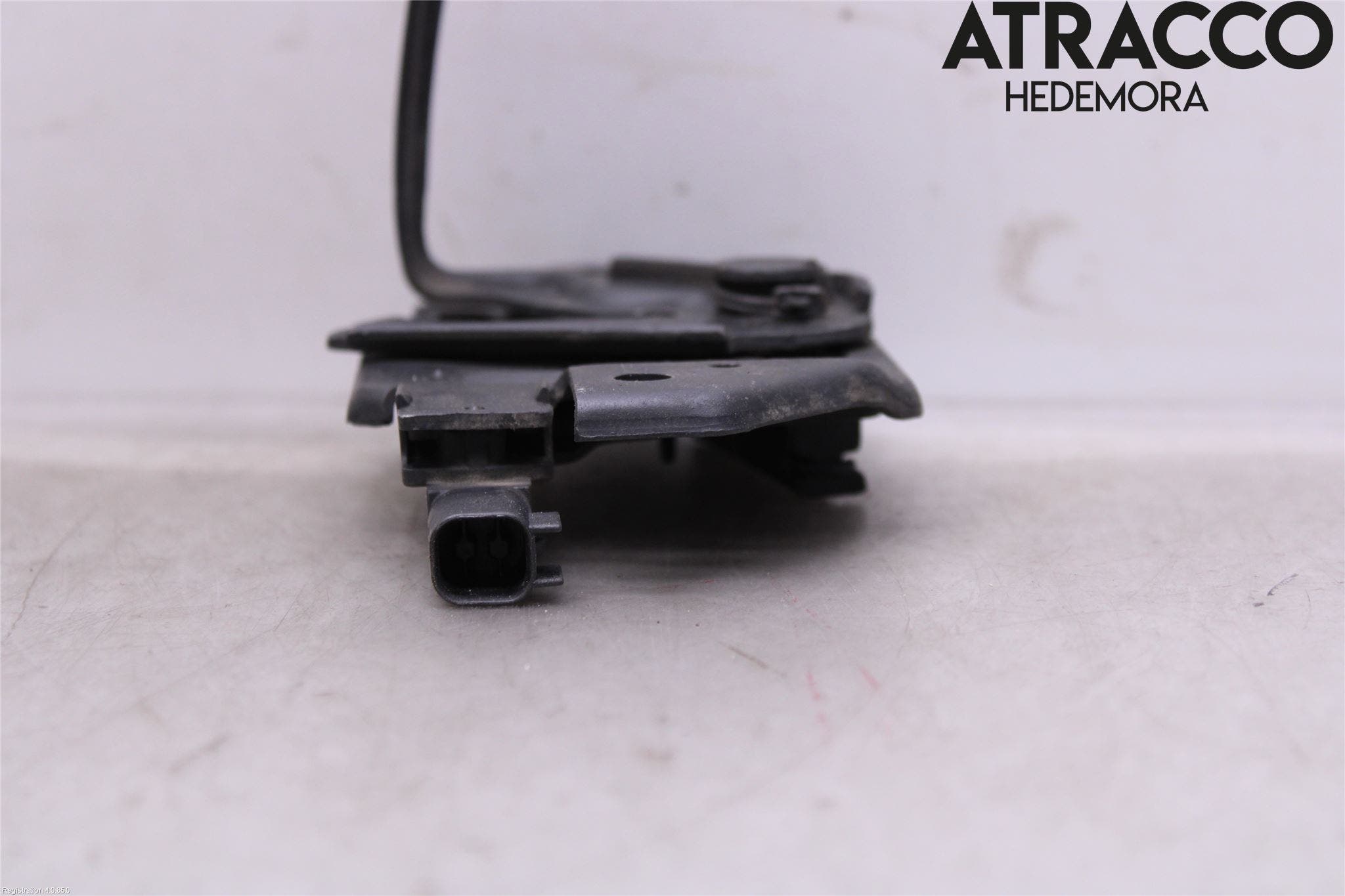 Ford C-MAX II 11-14 Huvlås