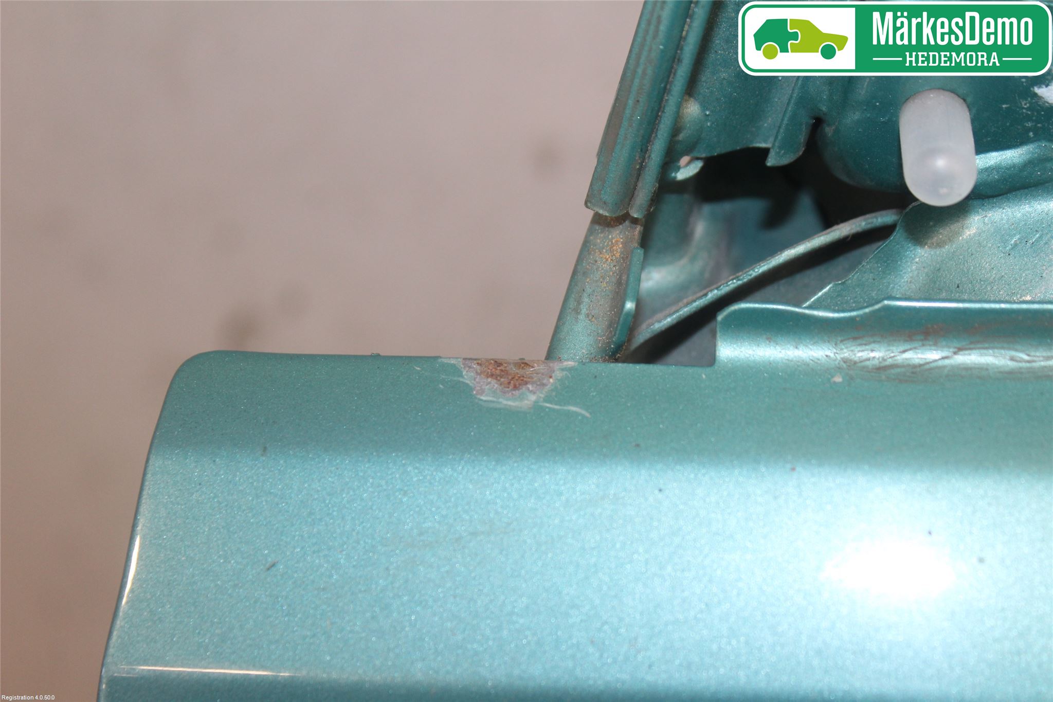 Ford FOCUS     04-07 Dörr Fram Vänster