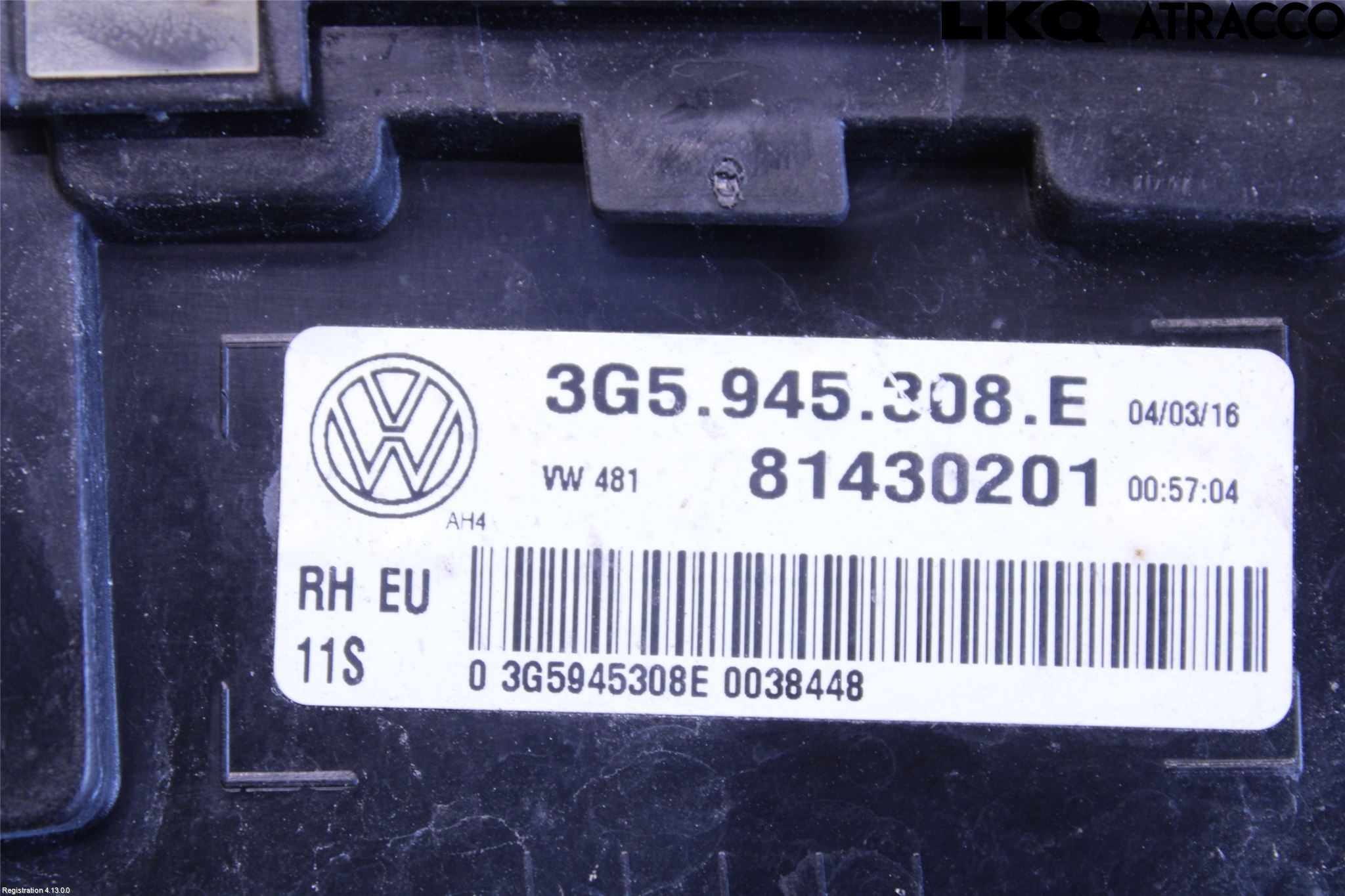 Volkswagen VW PASSAT 15-19 Bakljus Lucka Hö