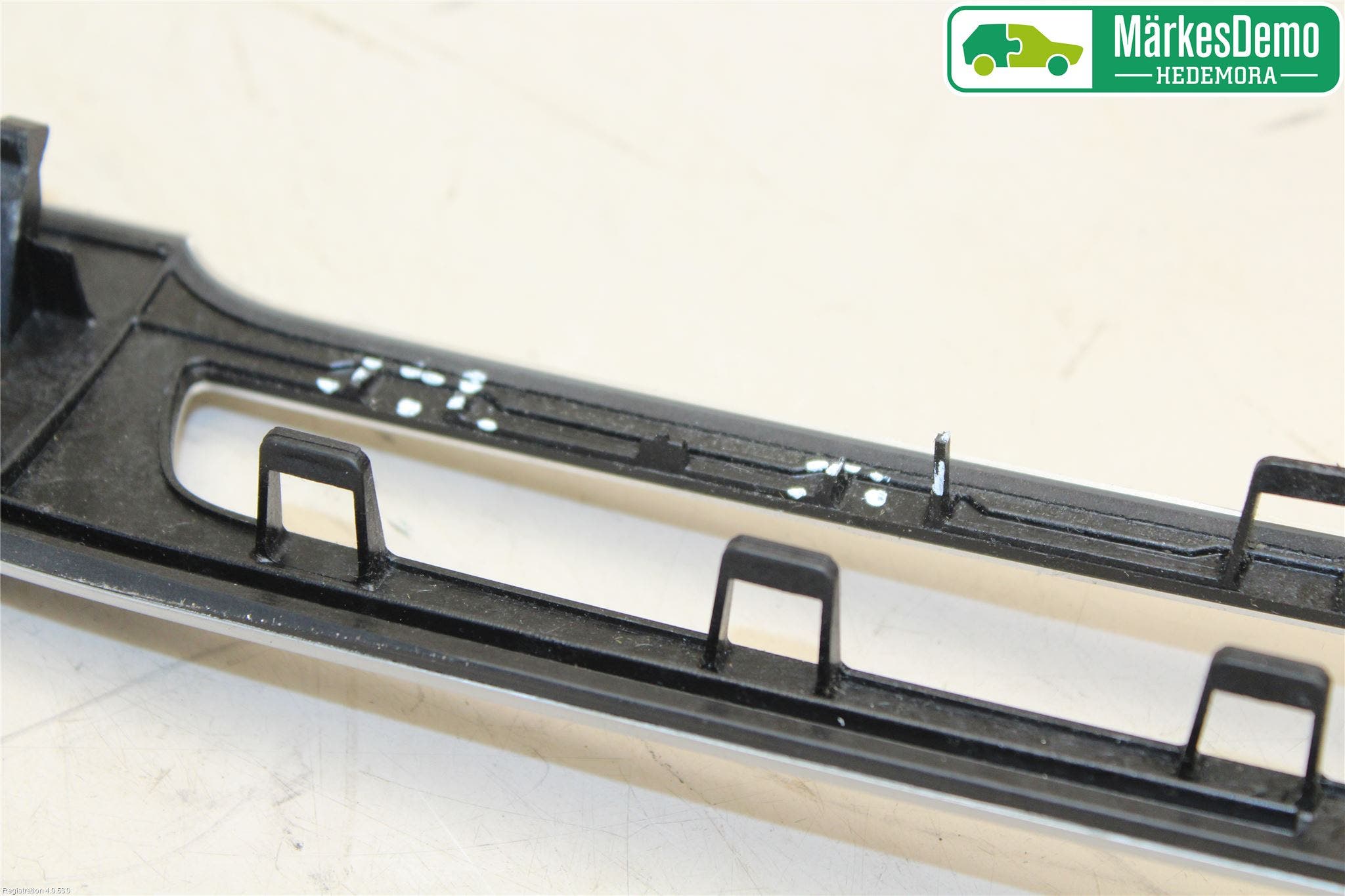 Audi A8/S8 4H 10-17 Instrumentbräda Inlägg-Dekorlist