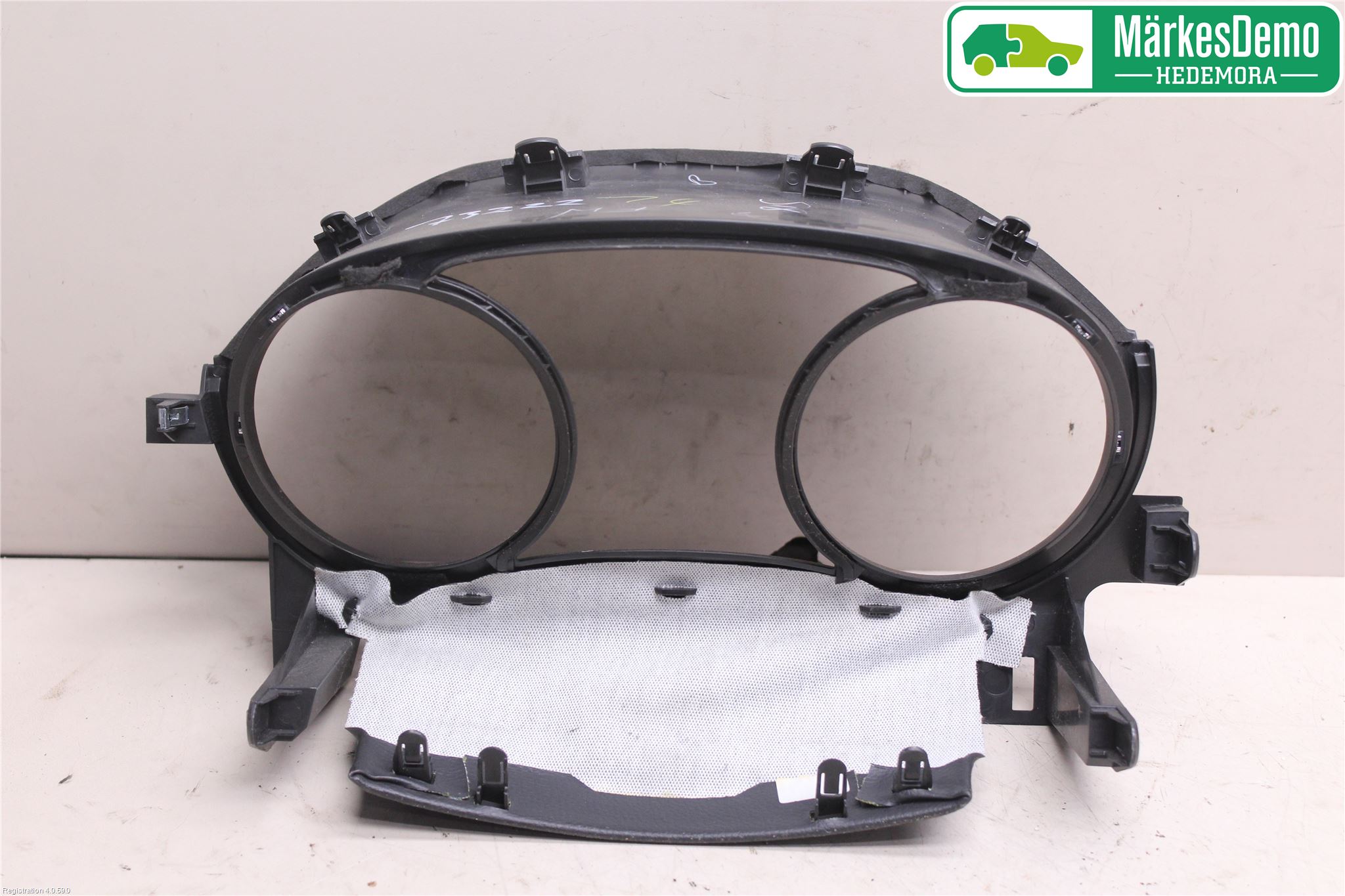 Nissan QASHQAI 14-17 Instrumentsarg