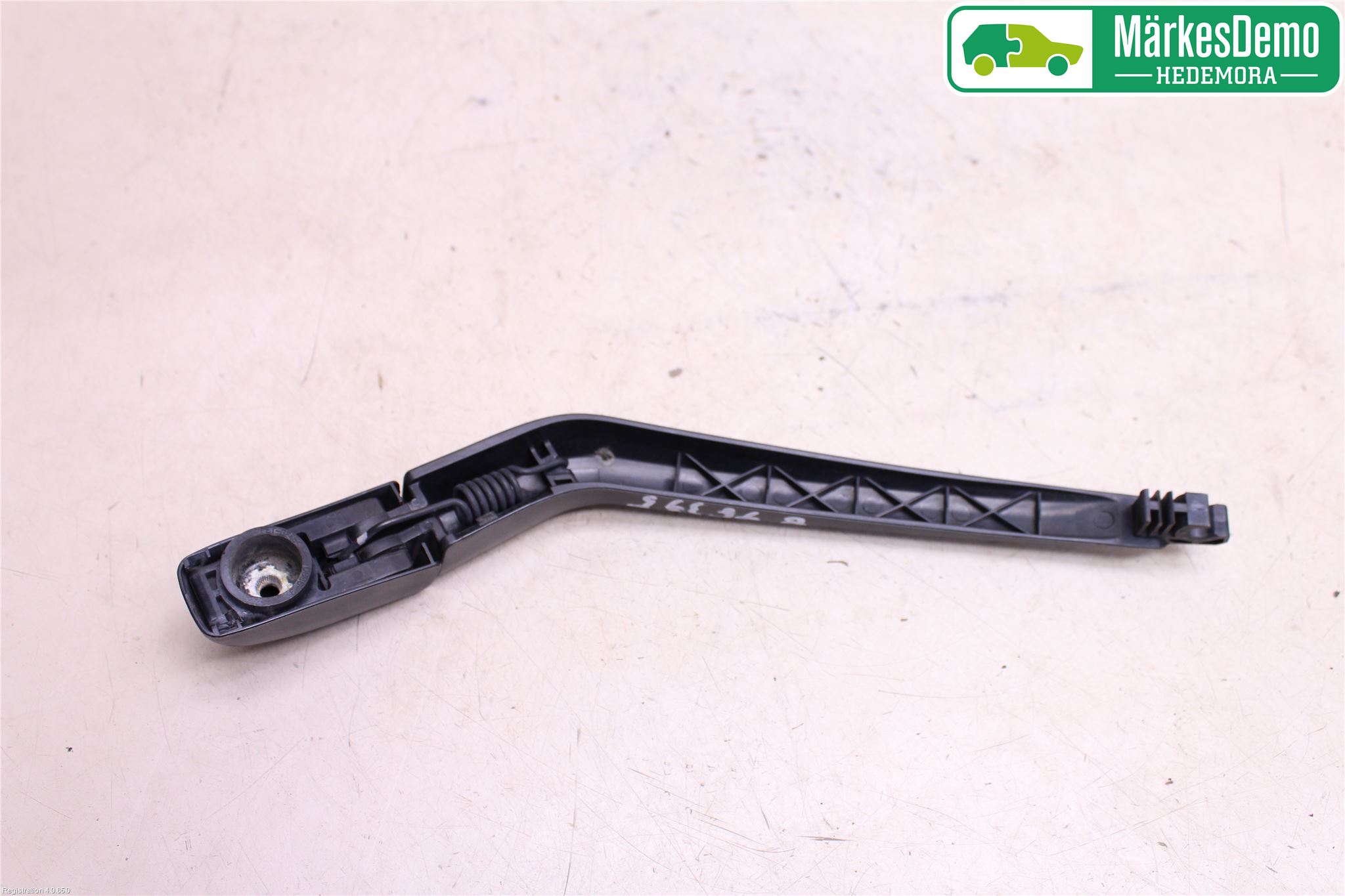 Fiat FREEMONT Torkararm-Bakruta