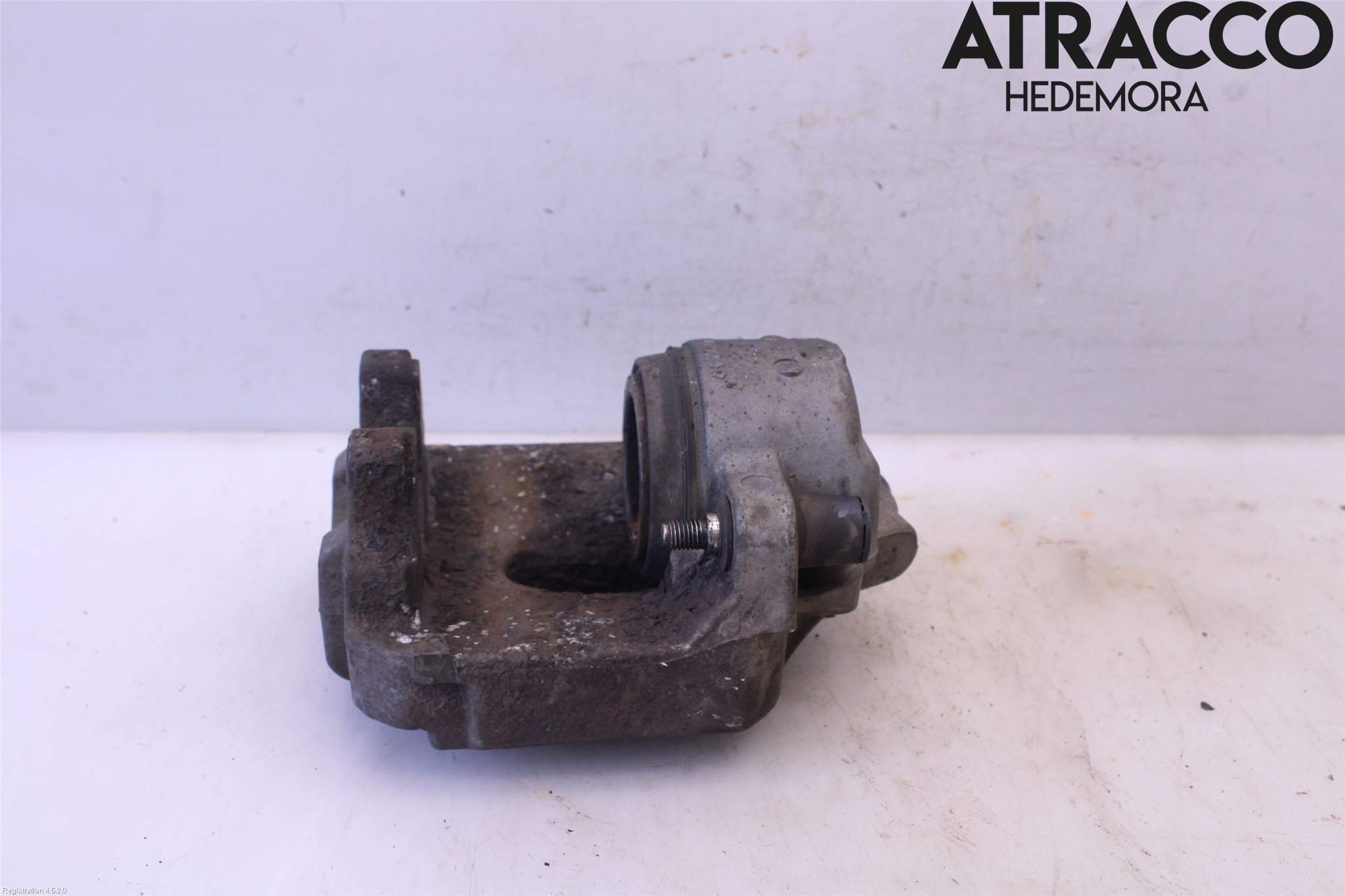 BMW 5 F10/F11/F18 09-17 Bromsok Fram Höger