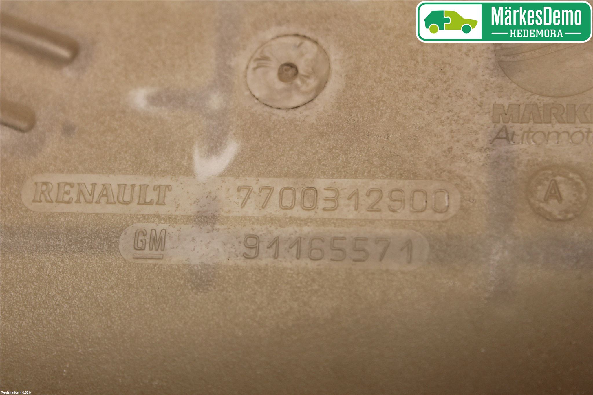 Nissan PRIMASTAR Expansionstank