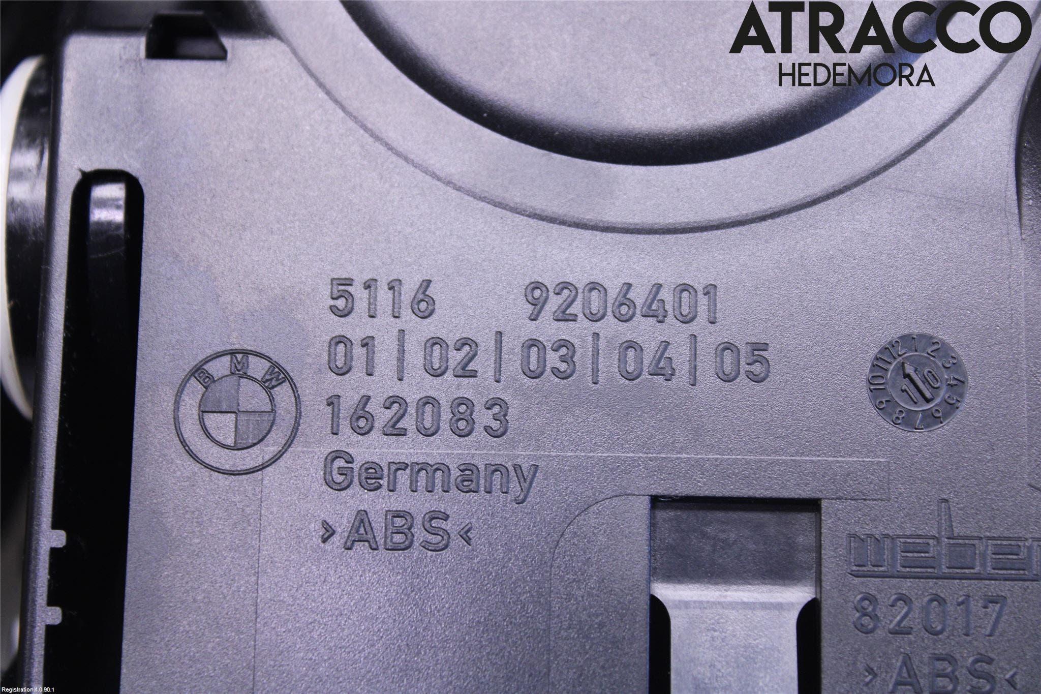 BMW 5 F10/F11/F18 09-17 Mugghållare