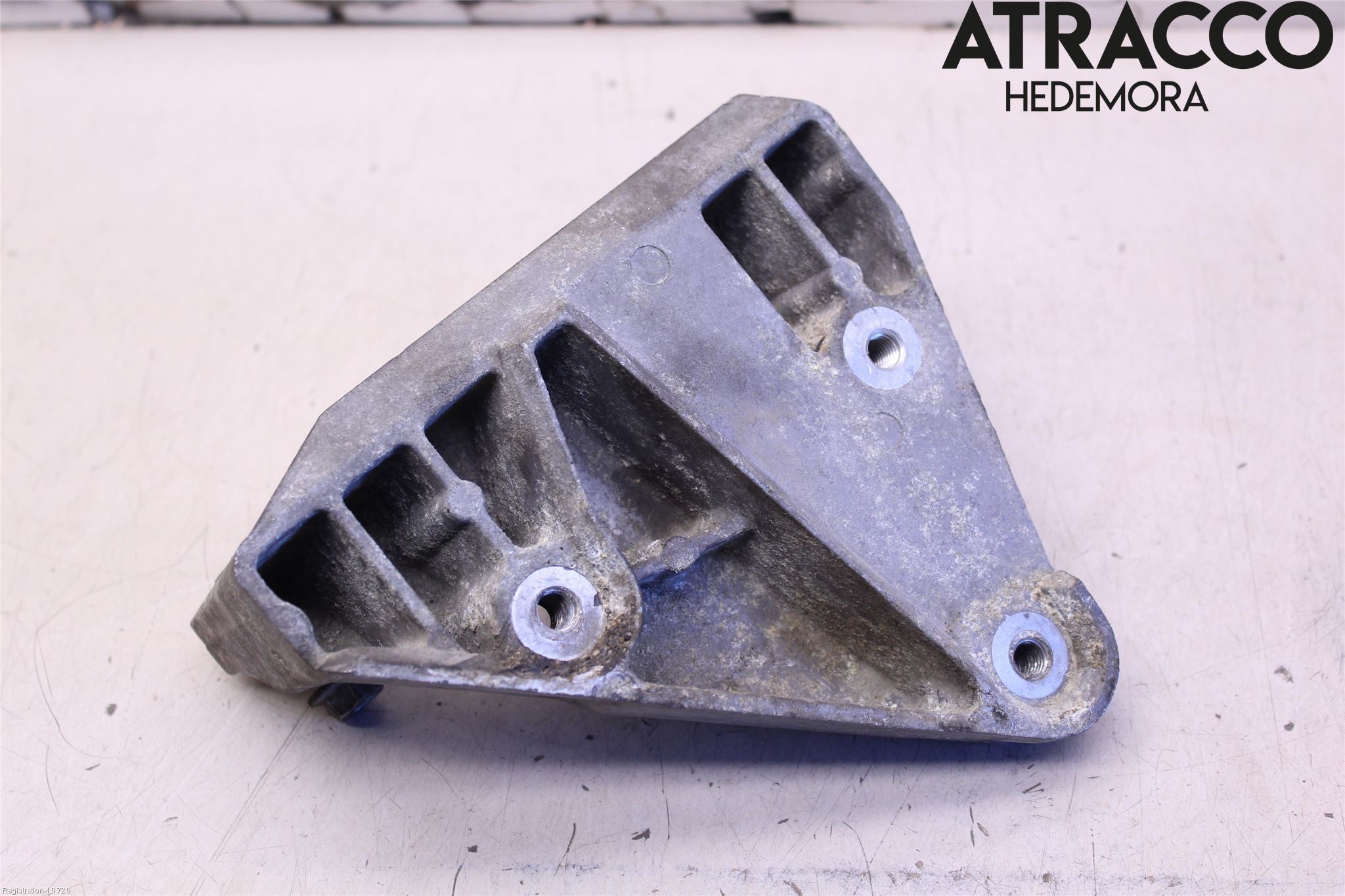 Audi 100/S4     91-94 Motorfäste