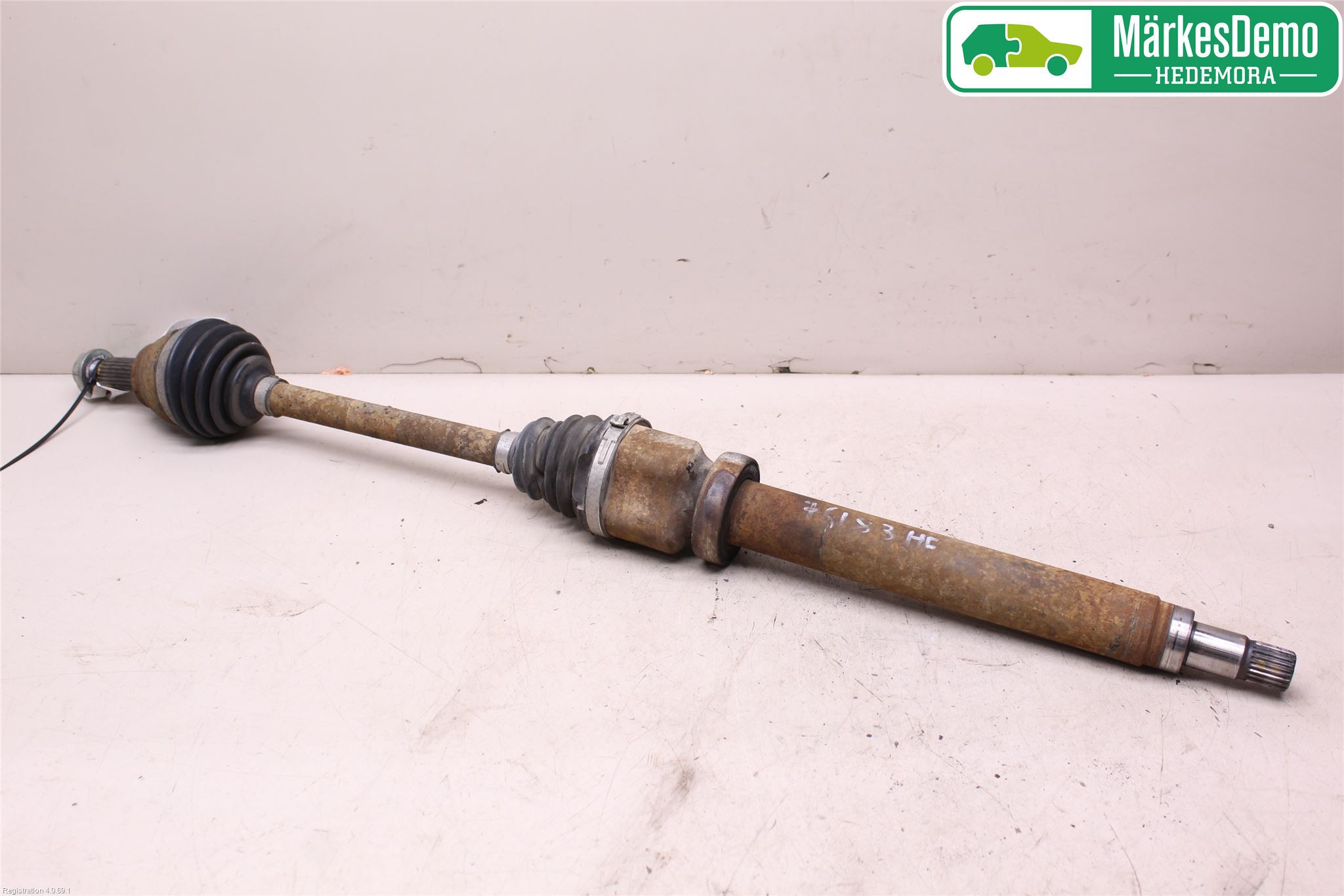 Ford FIESTA 13-17 Drivaxel Fram Höger