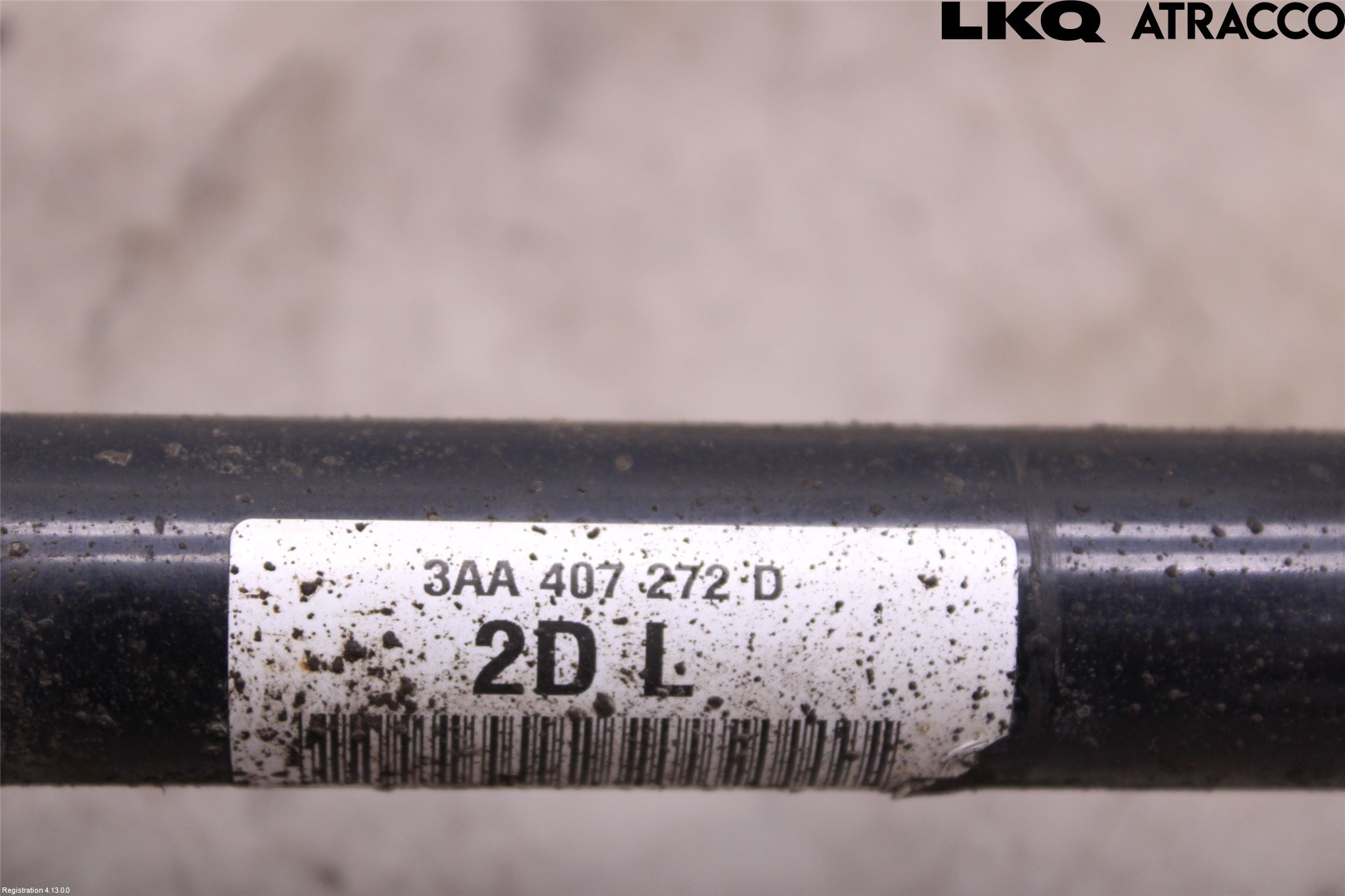 Volkswagen VW PASSAT 11-14 Drivaxel Fram Höger