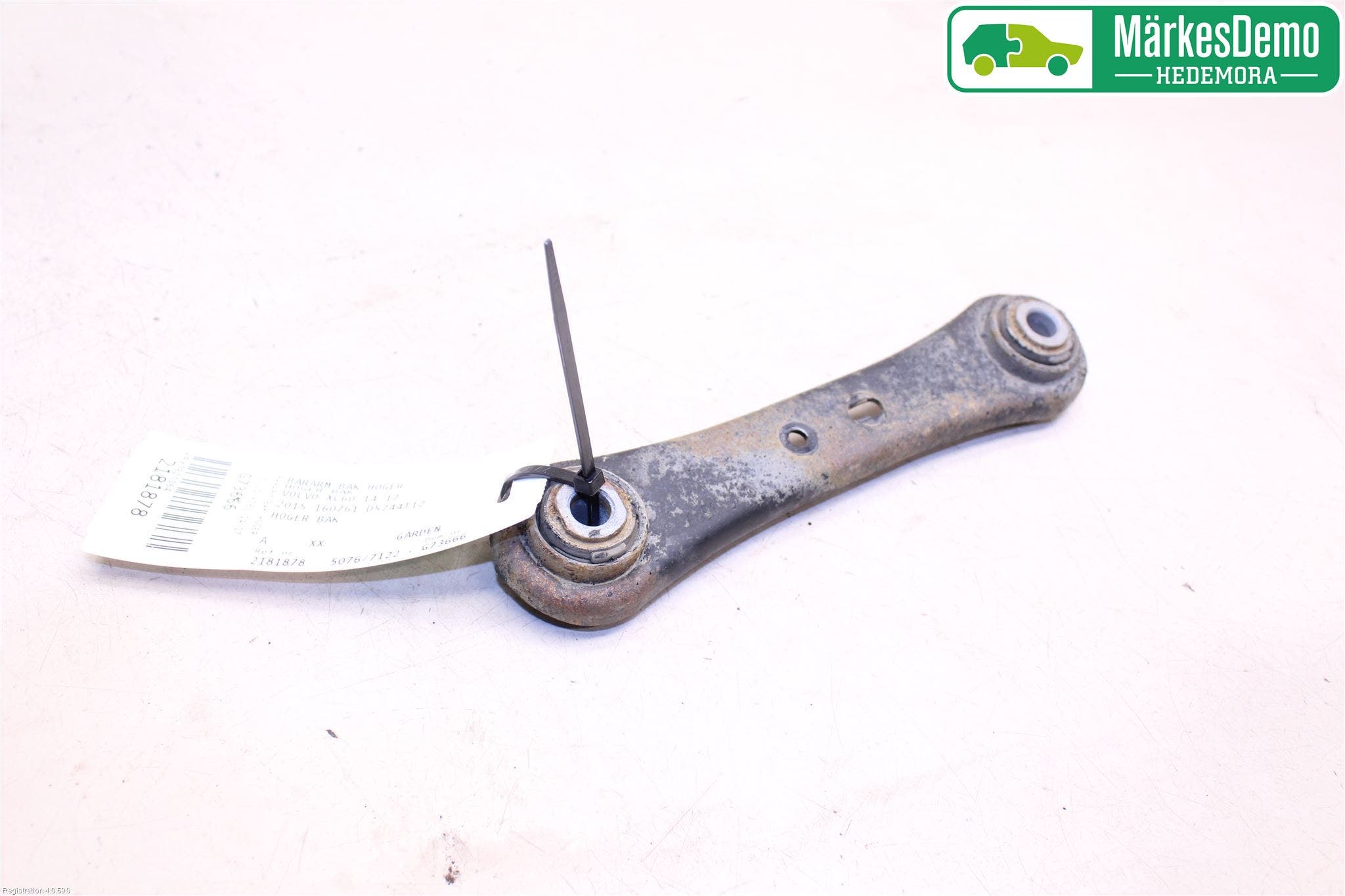 Volvo XC60 14-17 Bärarm Bak Höger