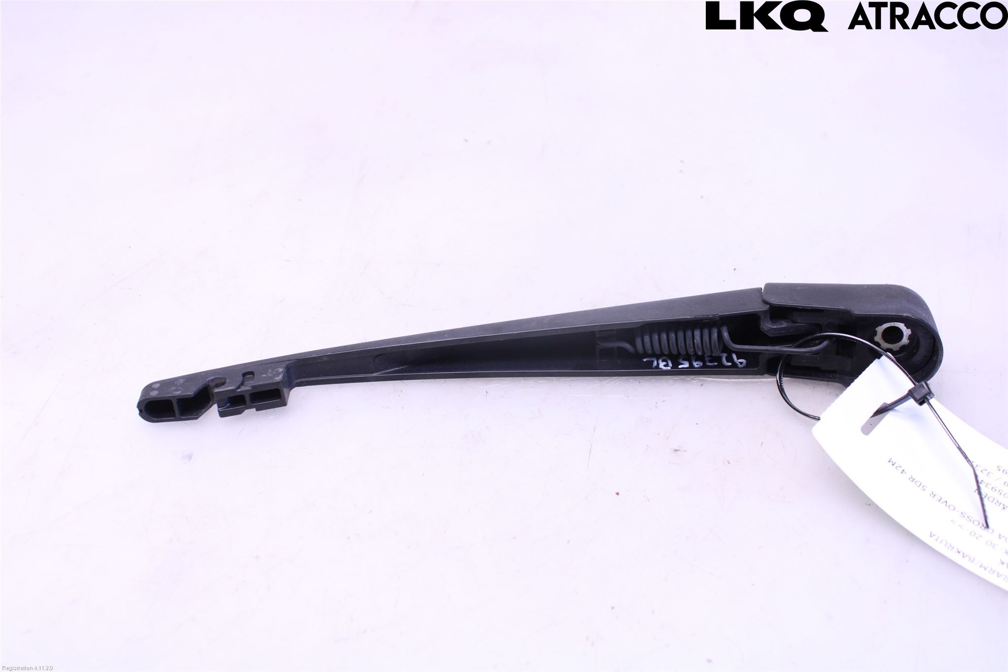 Mazda CX-30 20- Torkararm-Bakruta