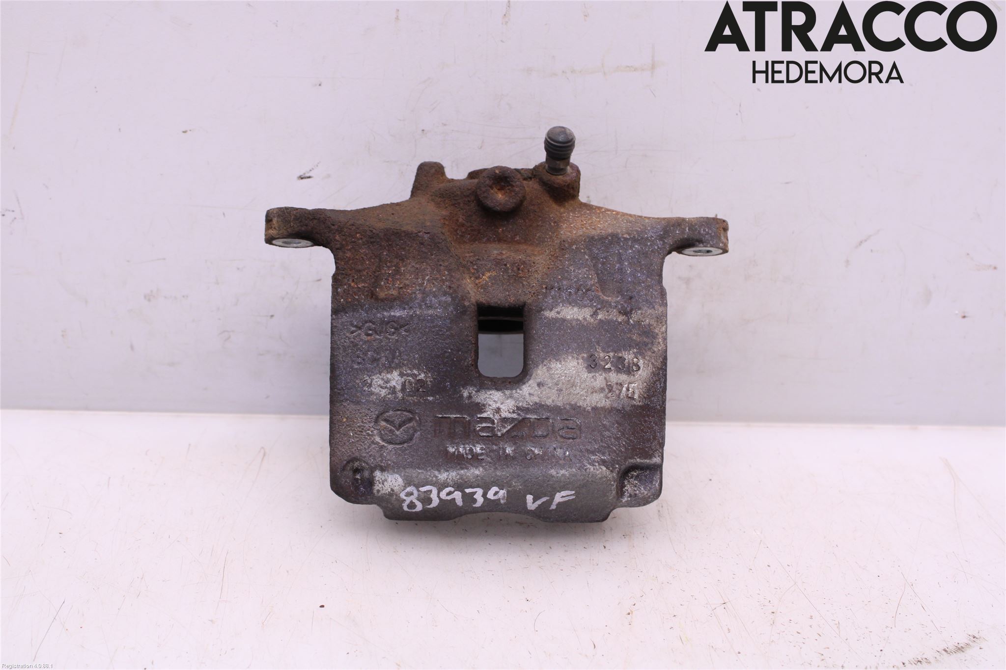 Mazda 3 IV 19- Bromsok Fram Vänster