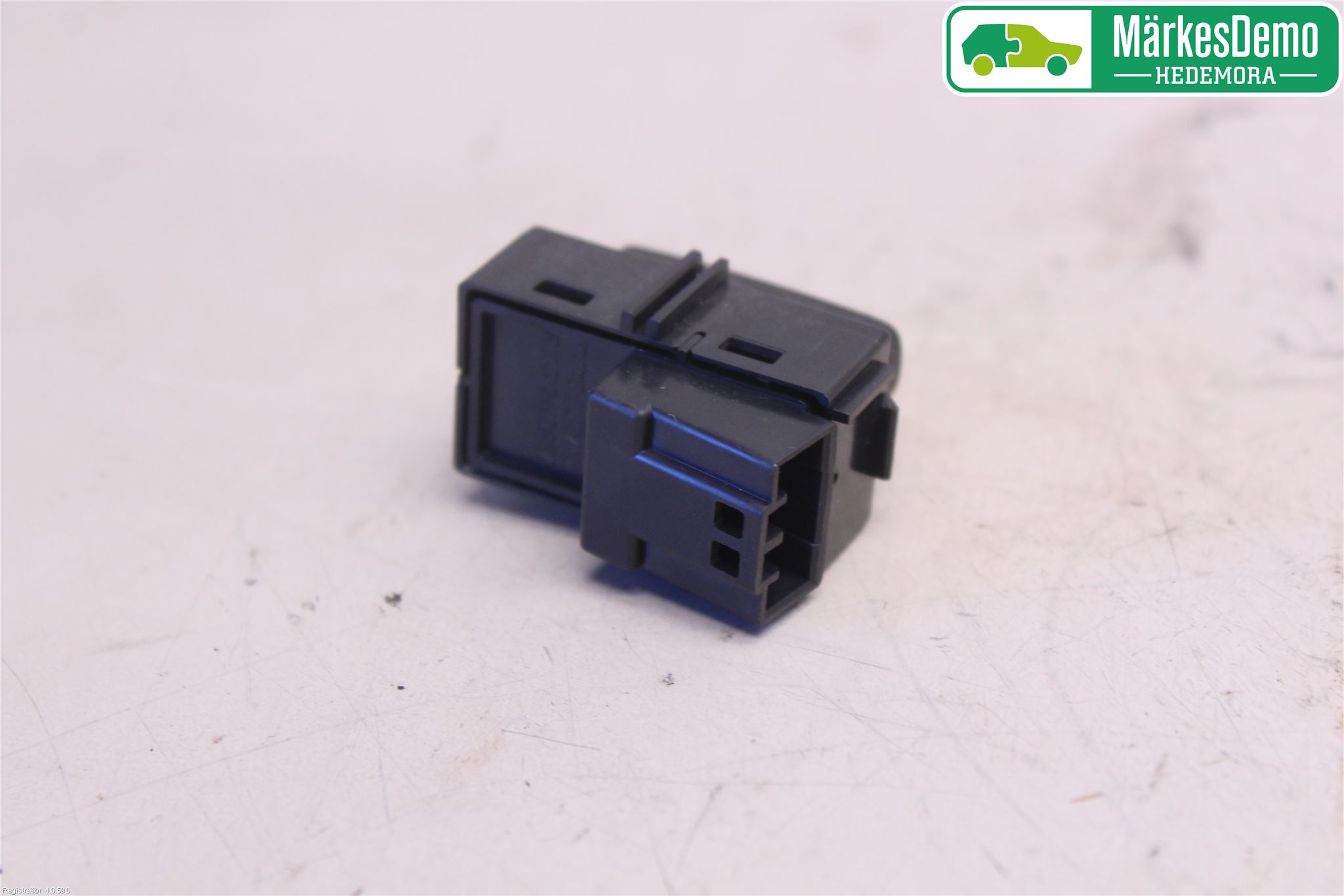 Volvo XC60 14-17 Strömställare Centrallås