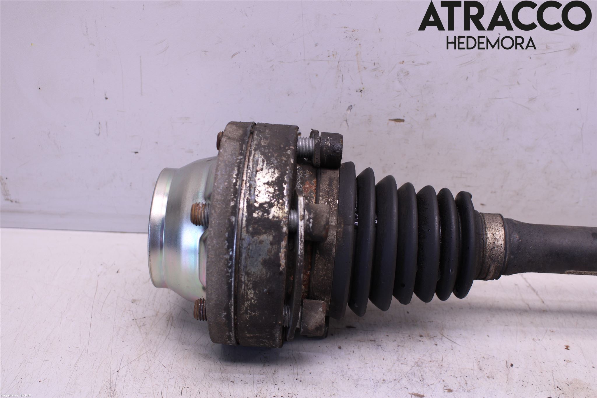 Audi Q7/SQ7 Drivaxel Fram Vänster