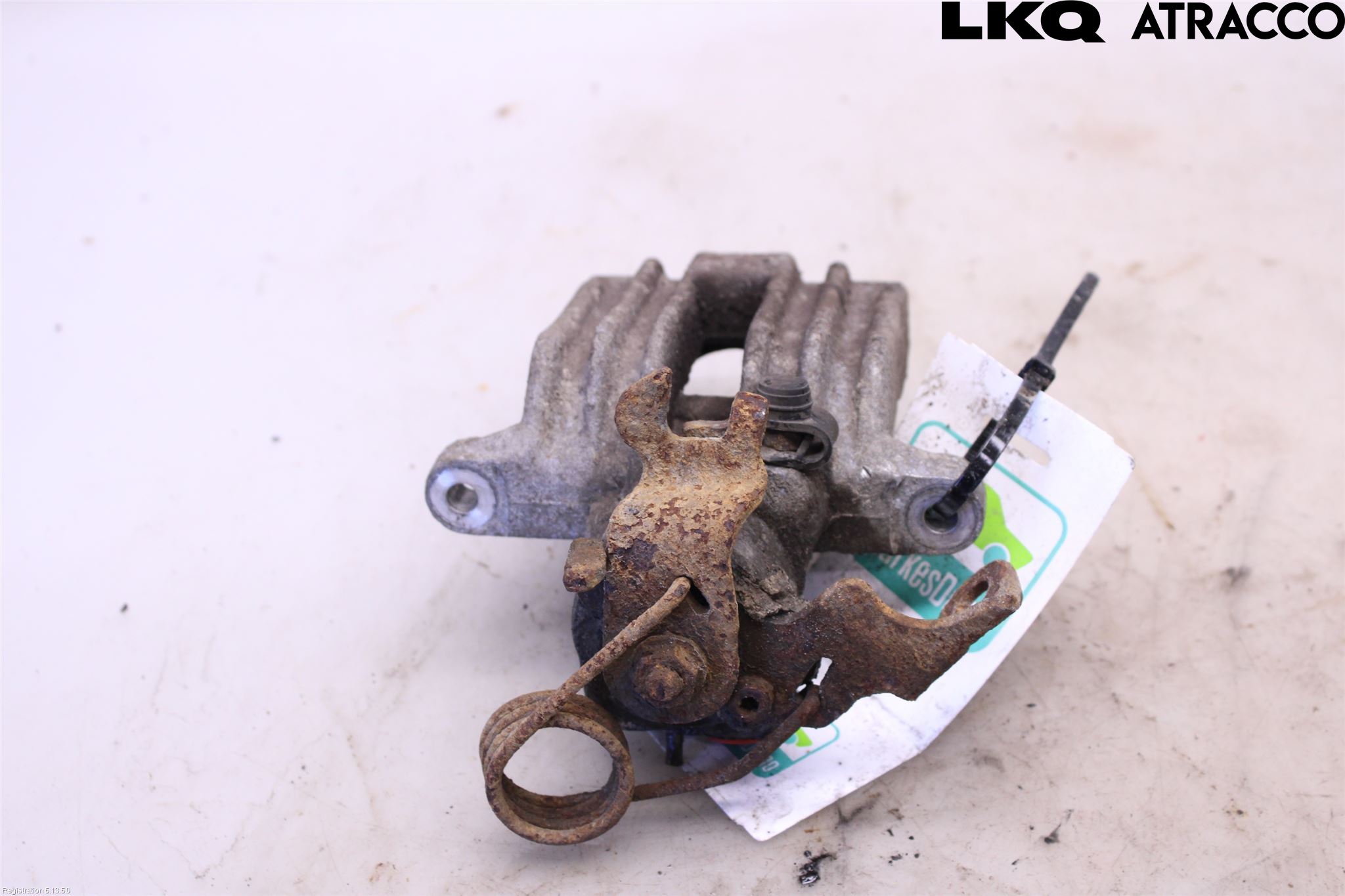 Volkswagen VW PASSAT 01-05 Bromsok Bak Vänster