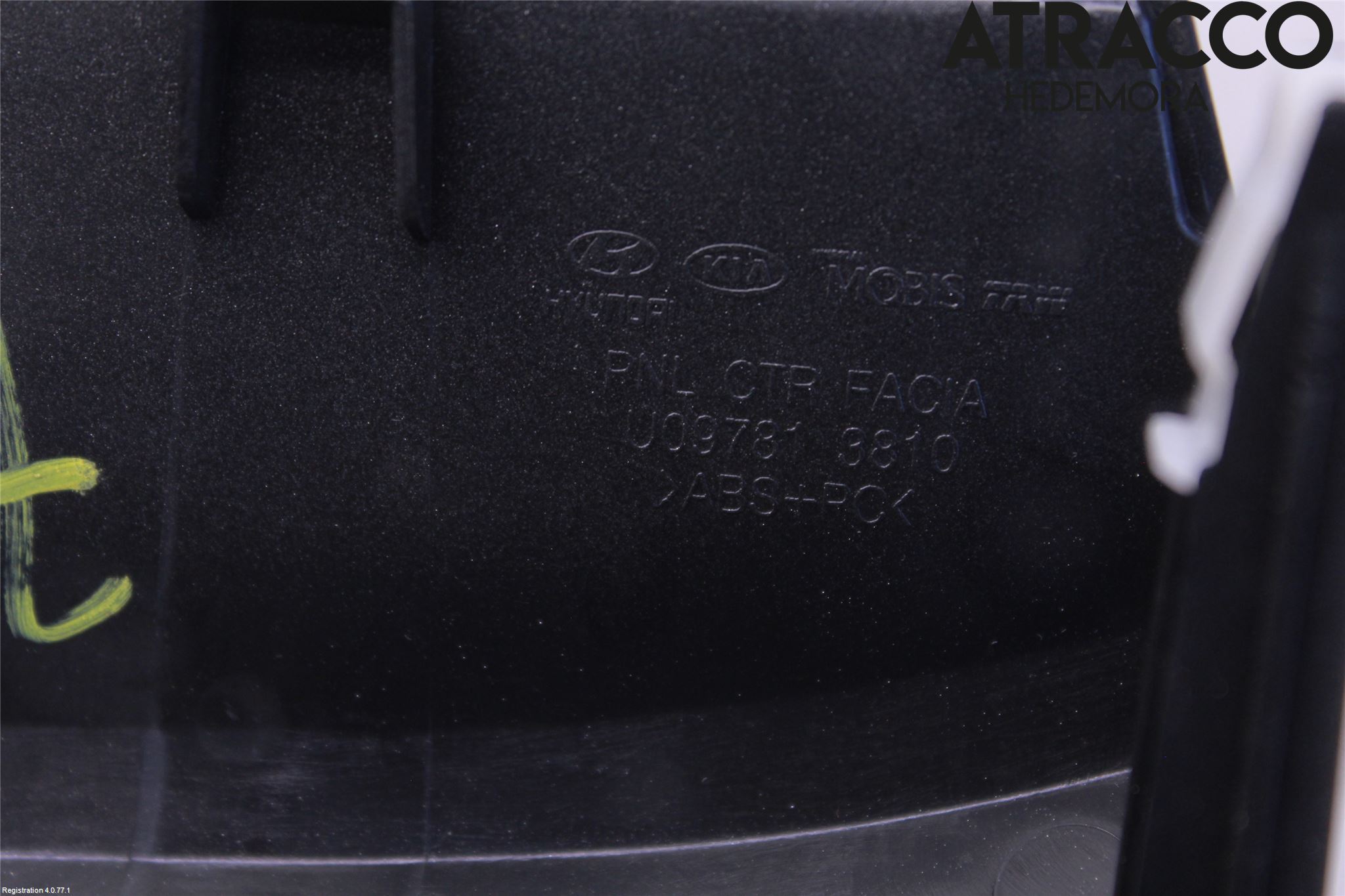Kia SPORTAGE (SL) 11-15 Instrument-Radio Sarg