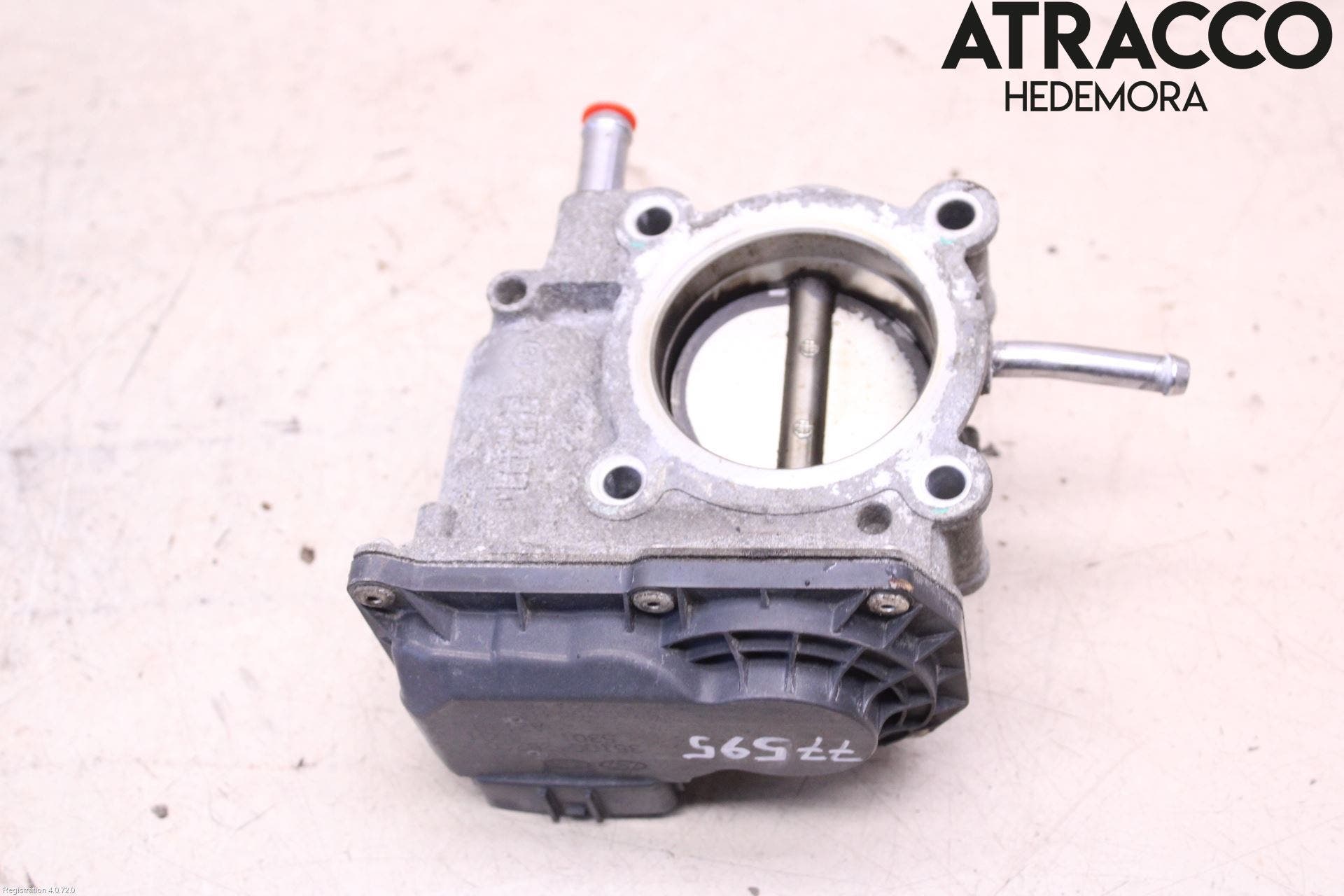 Kia CARENS III 13-19 Injspjällhus