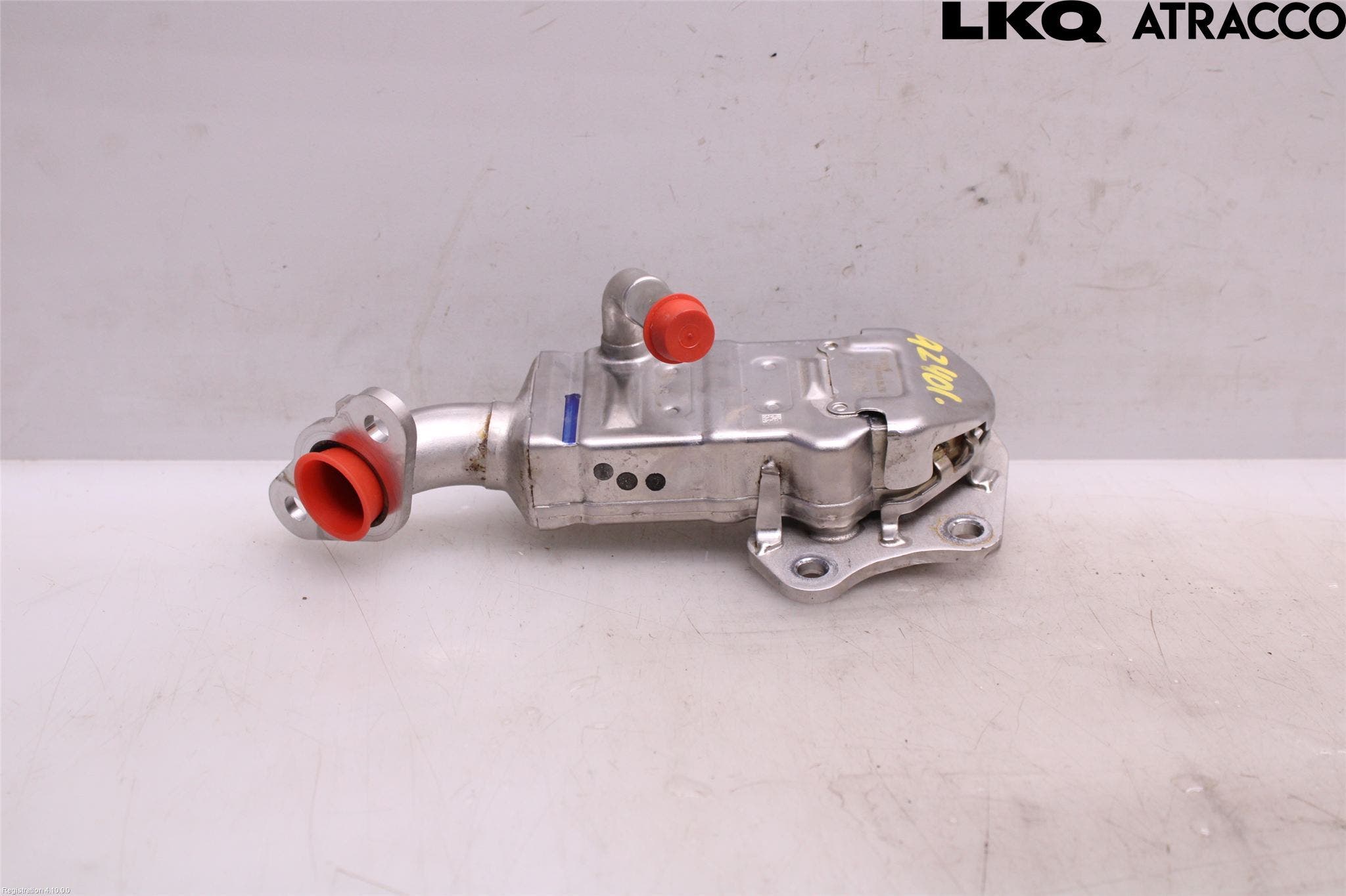 Toyota YARIS CROSS XP21 21- Avgaskylare