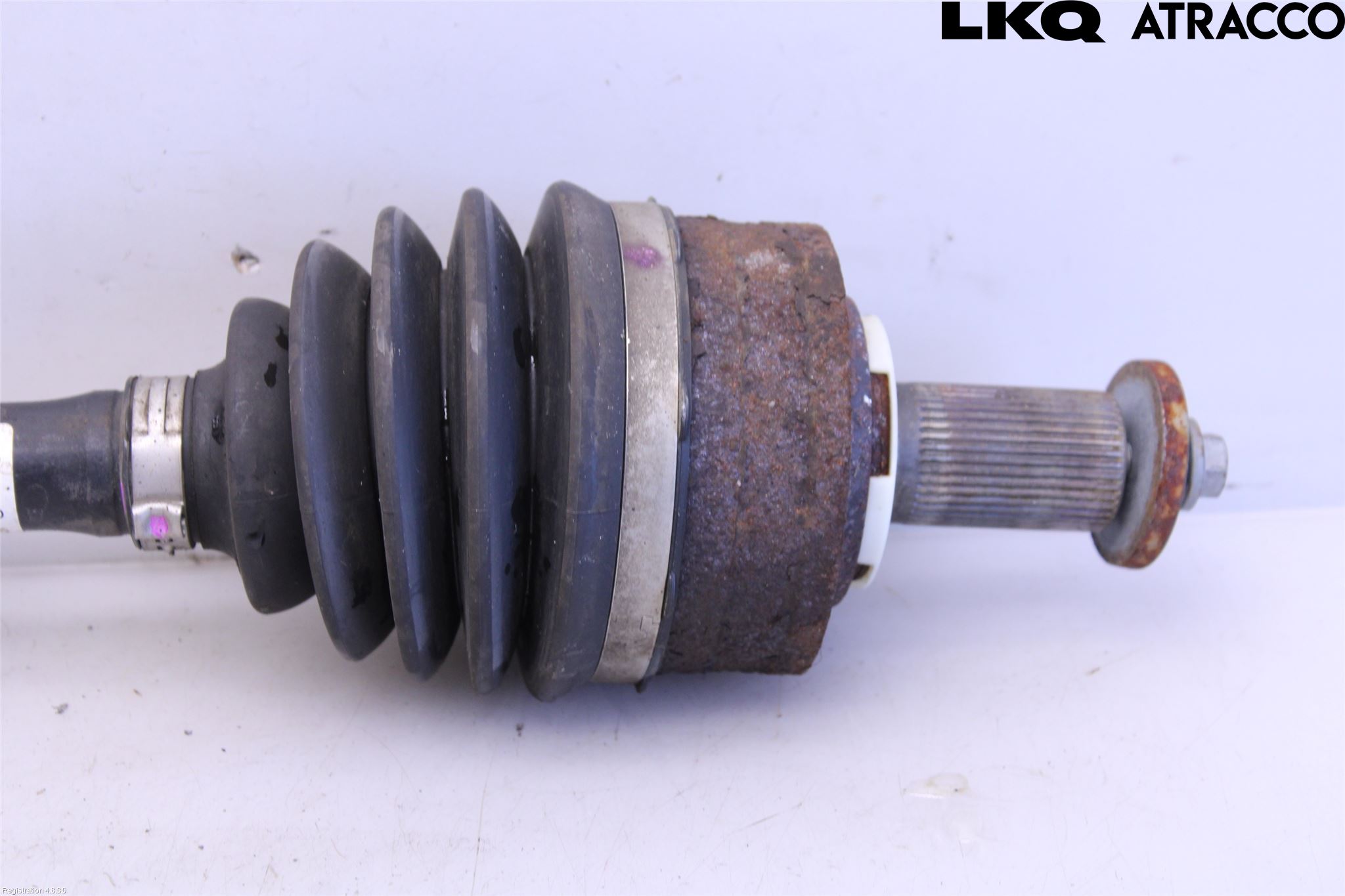 Volvo XC60 18- Drivaxel Fram Vänster