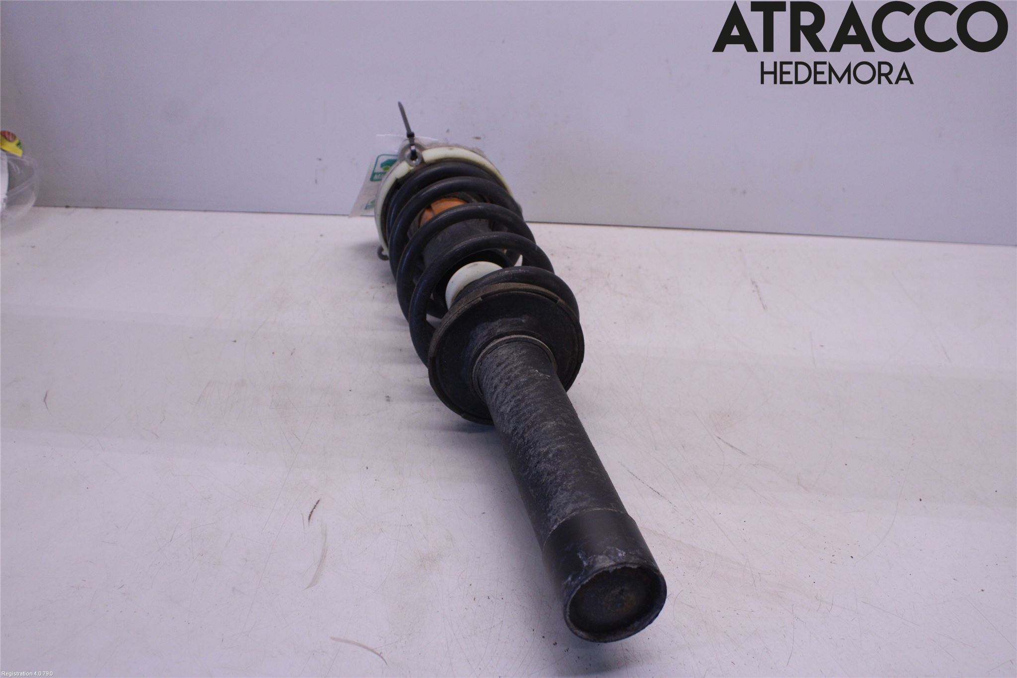 Audi A4/S4 B9 16-19 Fjäderben Fram Höger