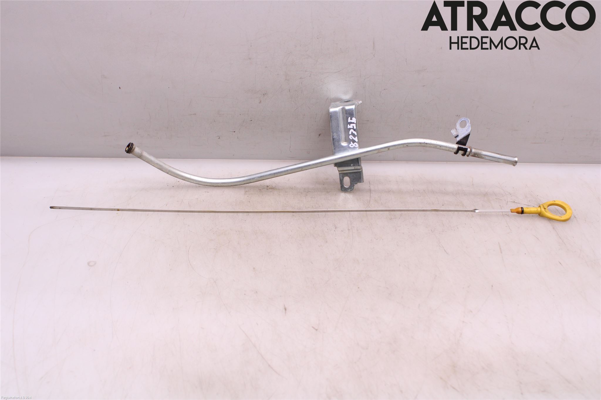 Toyota AURIS 13-19 Oljesticka