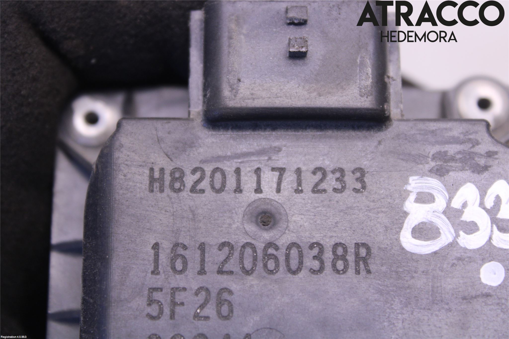 Dacia DUSTER 10-17 Injspjällhus