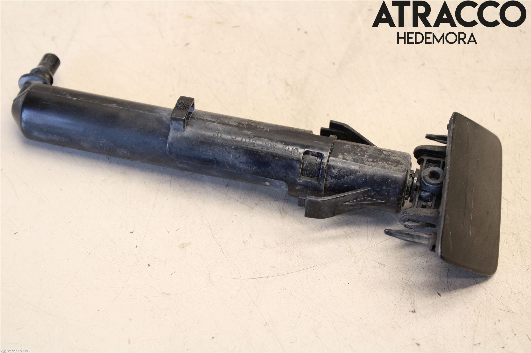 Volkswagen VW POLO 10-17 Spolarmunstycke Strålkastare