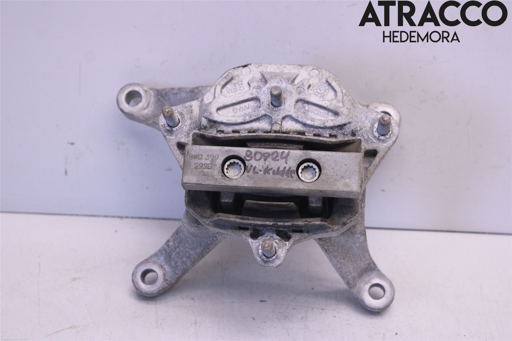 Audi A4/S4 B9 16-19 Växellådskudde