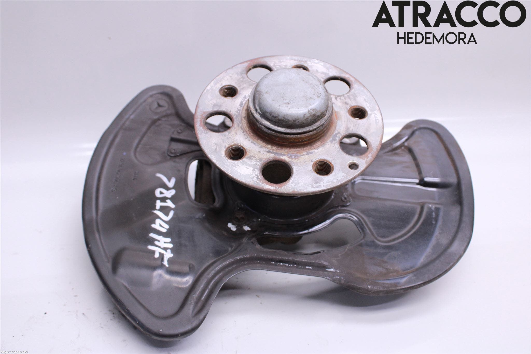 Mercedes-Benz MB C-KLASS (W204) 07-15 Styrspindel Lagerhus Hö