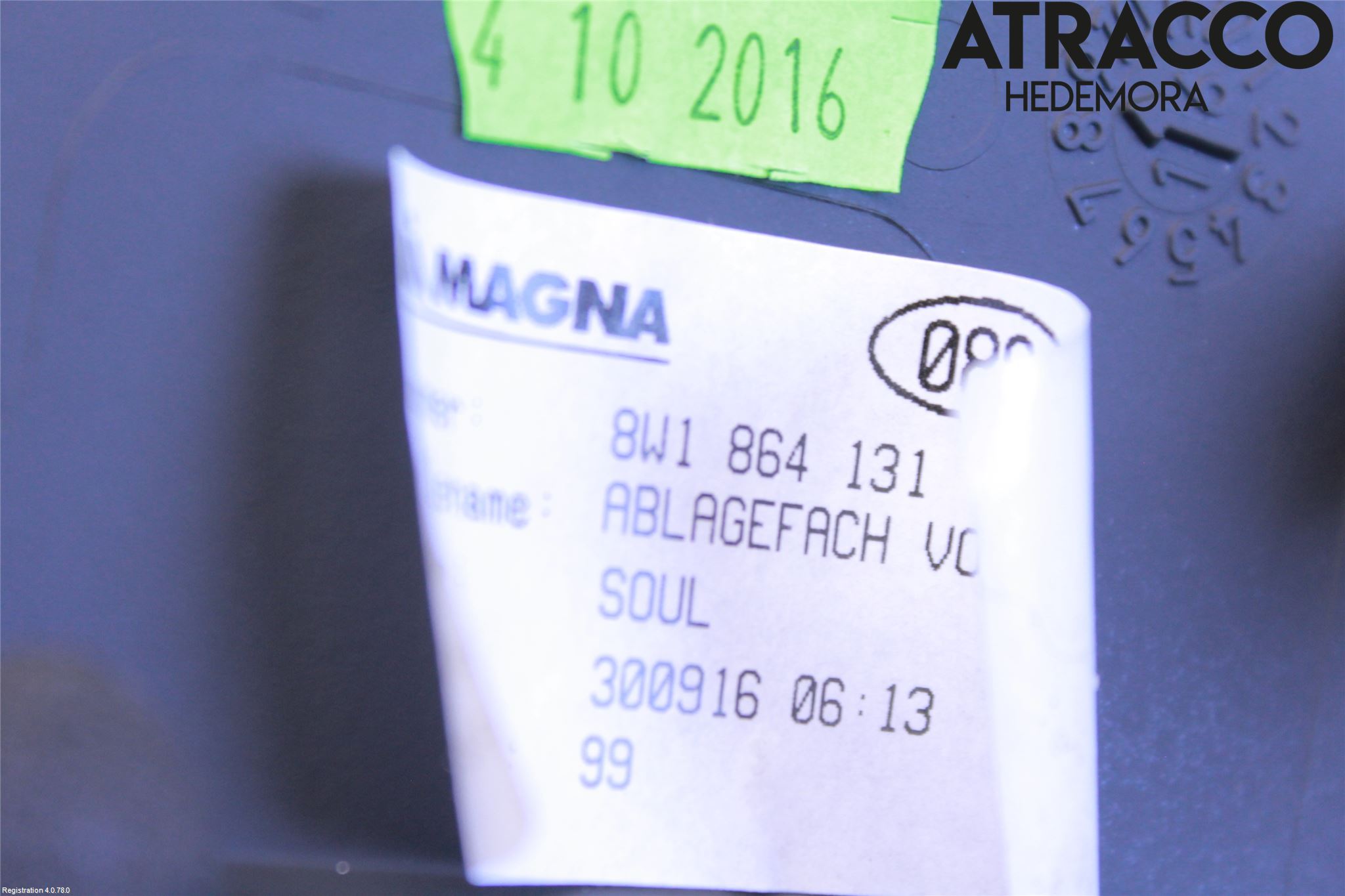 Audi A4/S4 B9 16-19 Instrumentbräda Förvaringsfack