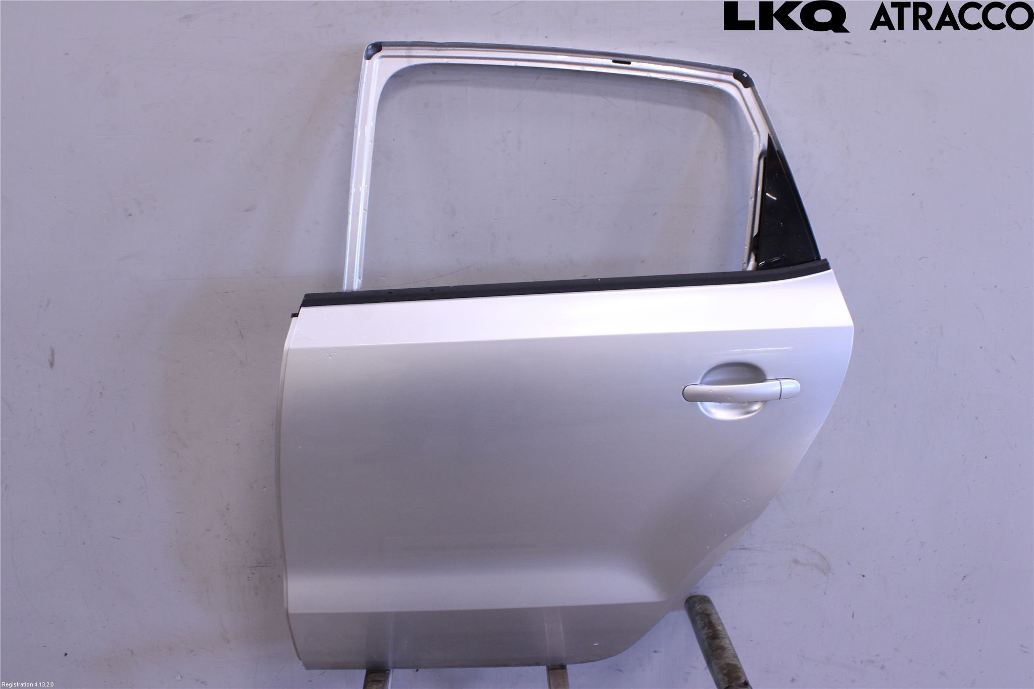 Volkswagen VW POLO 10-17 Dörr Bak Vänster