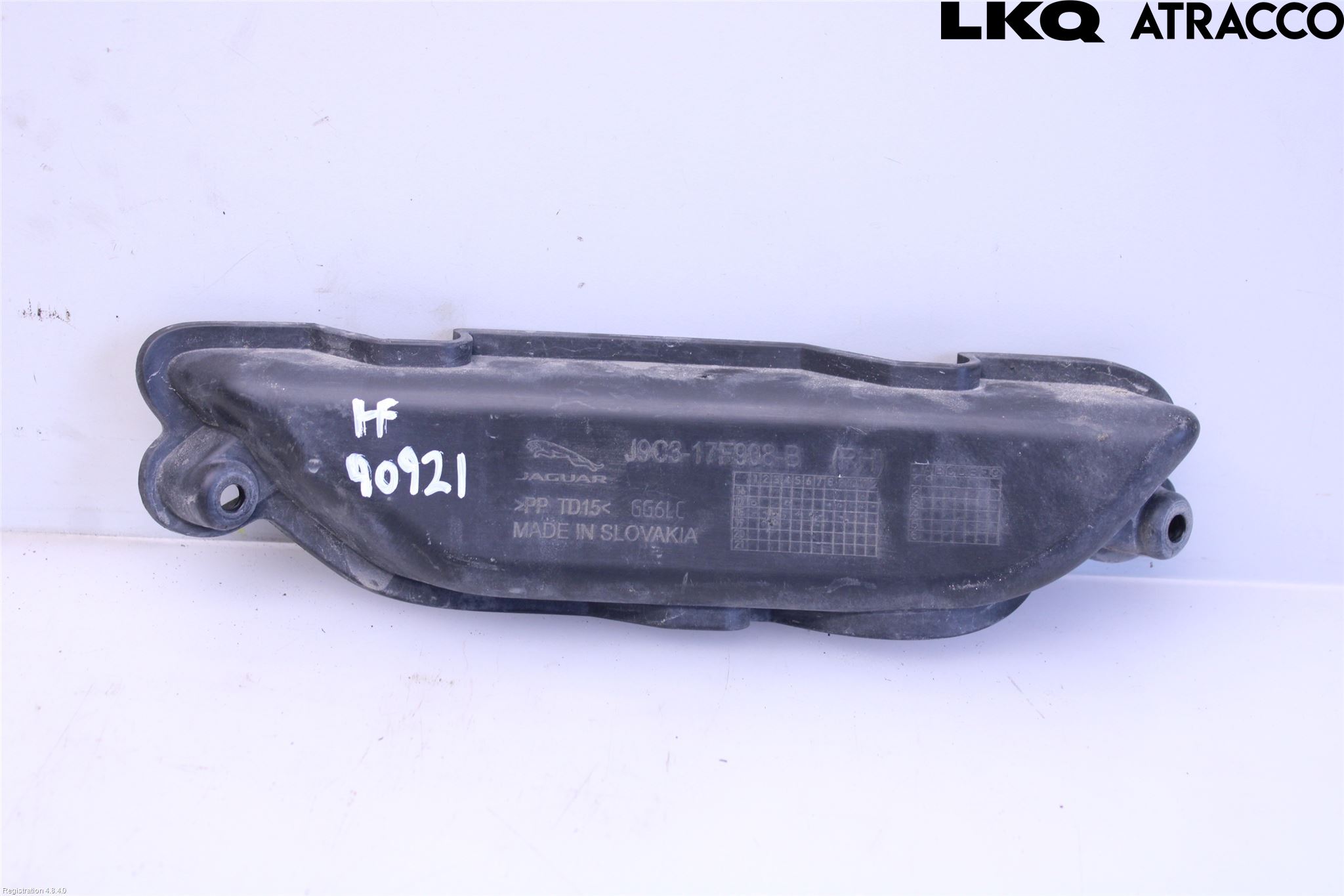 Jaguar E-PACE 17- Stötfångardel Fram Hö