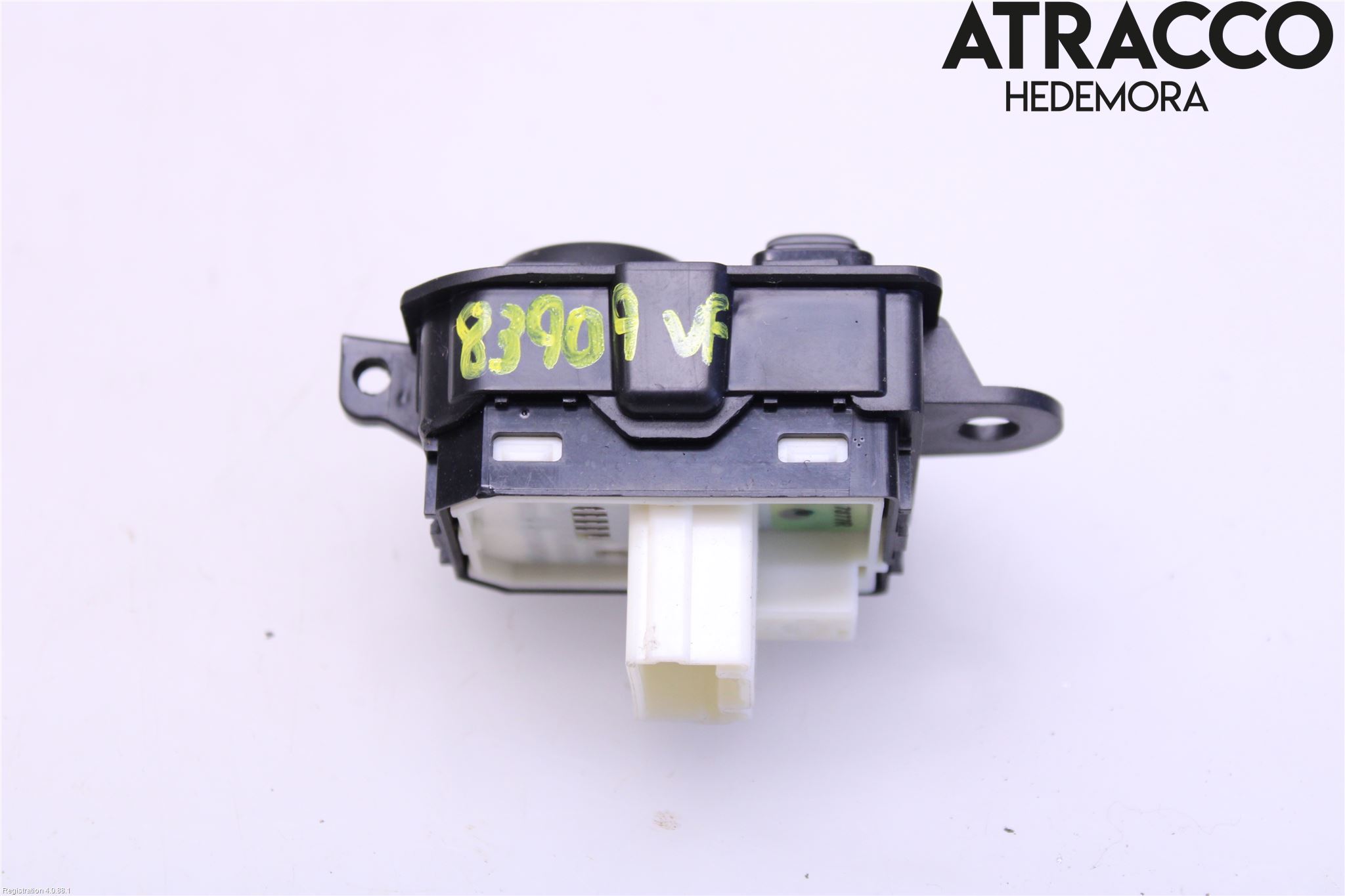 Renault KADJAR 15- Strömställare Spegel