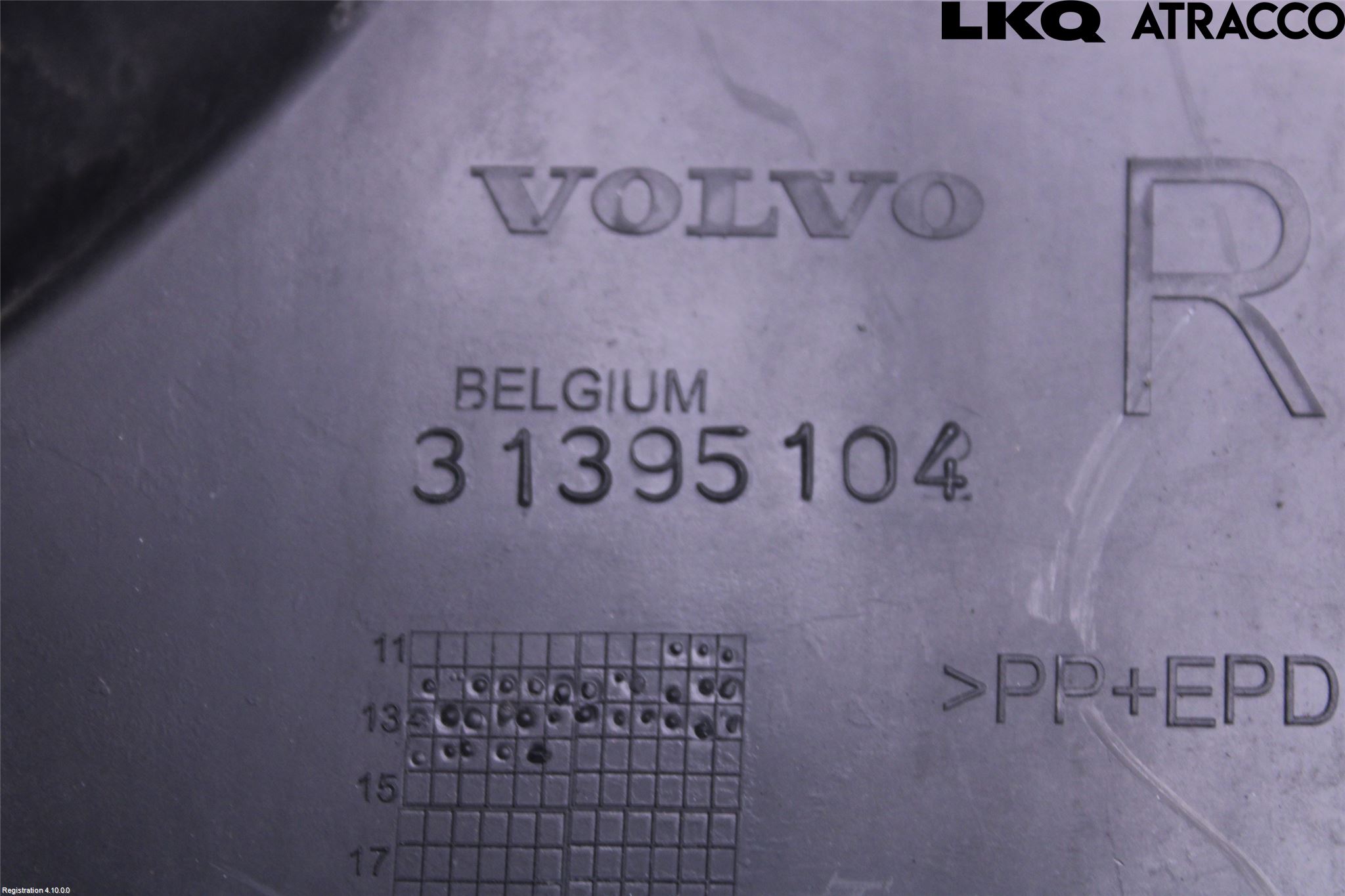 Volvo V40 12-19 Stötfångarfäste Bak Hö
