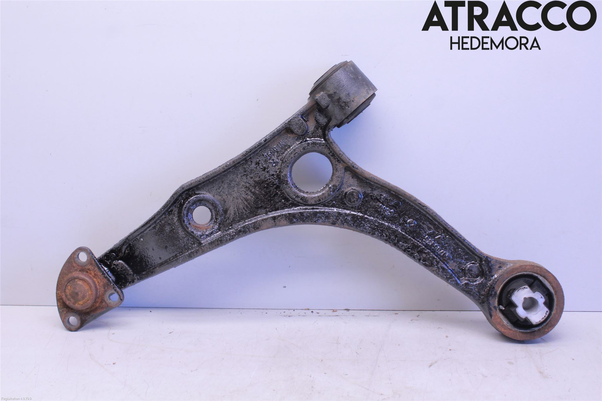 Husbil, husvagn HUSBIL CLASSIC Bärarm Fram Undre Vä