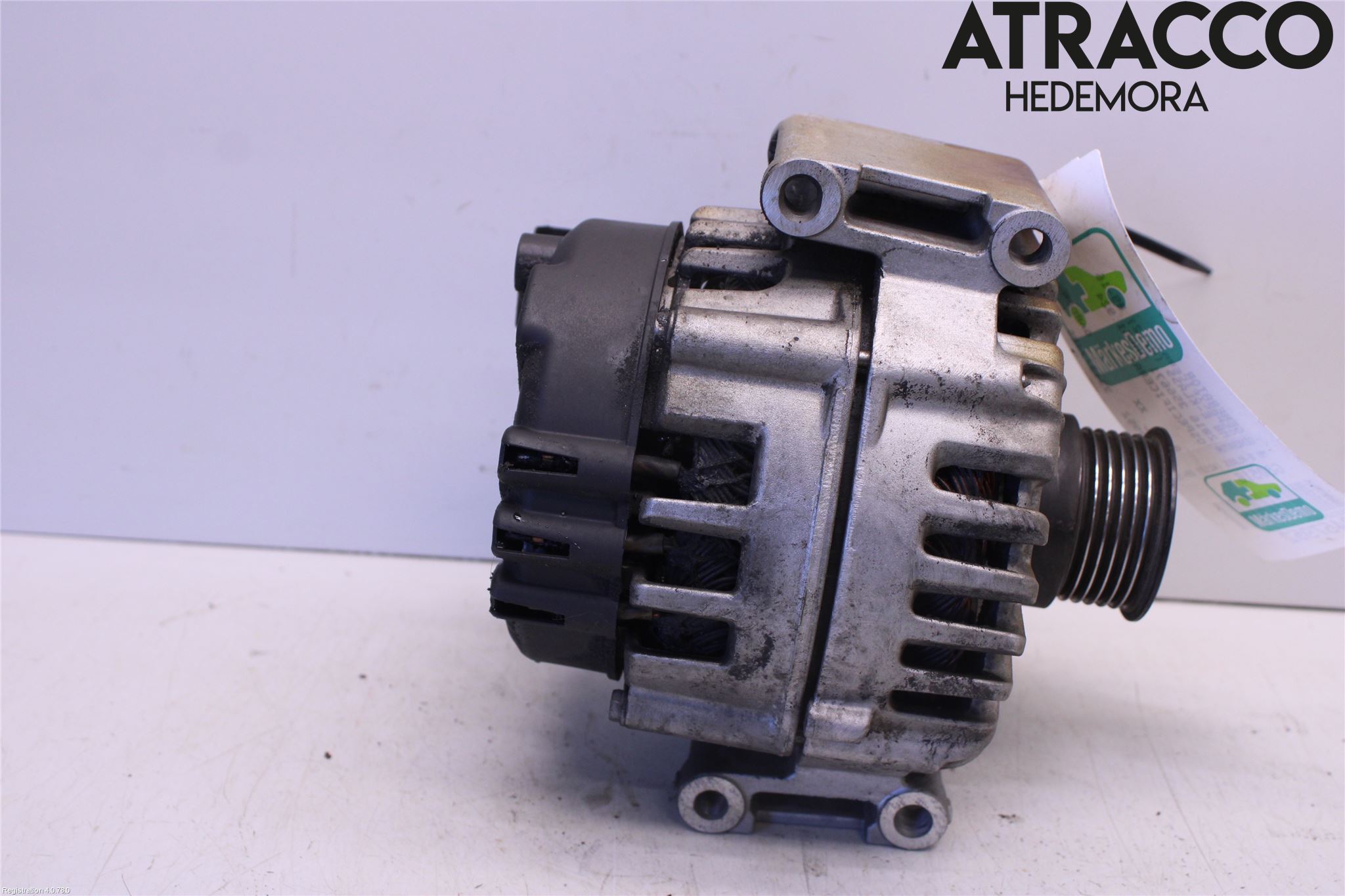 Mercedes-Benz MB E-KLASS (W212) 09-16 Generator