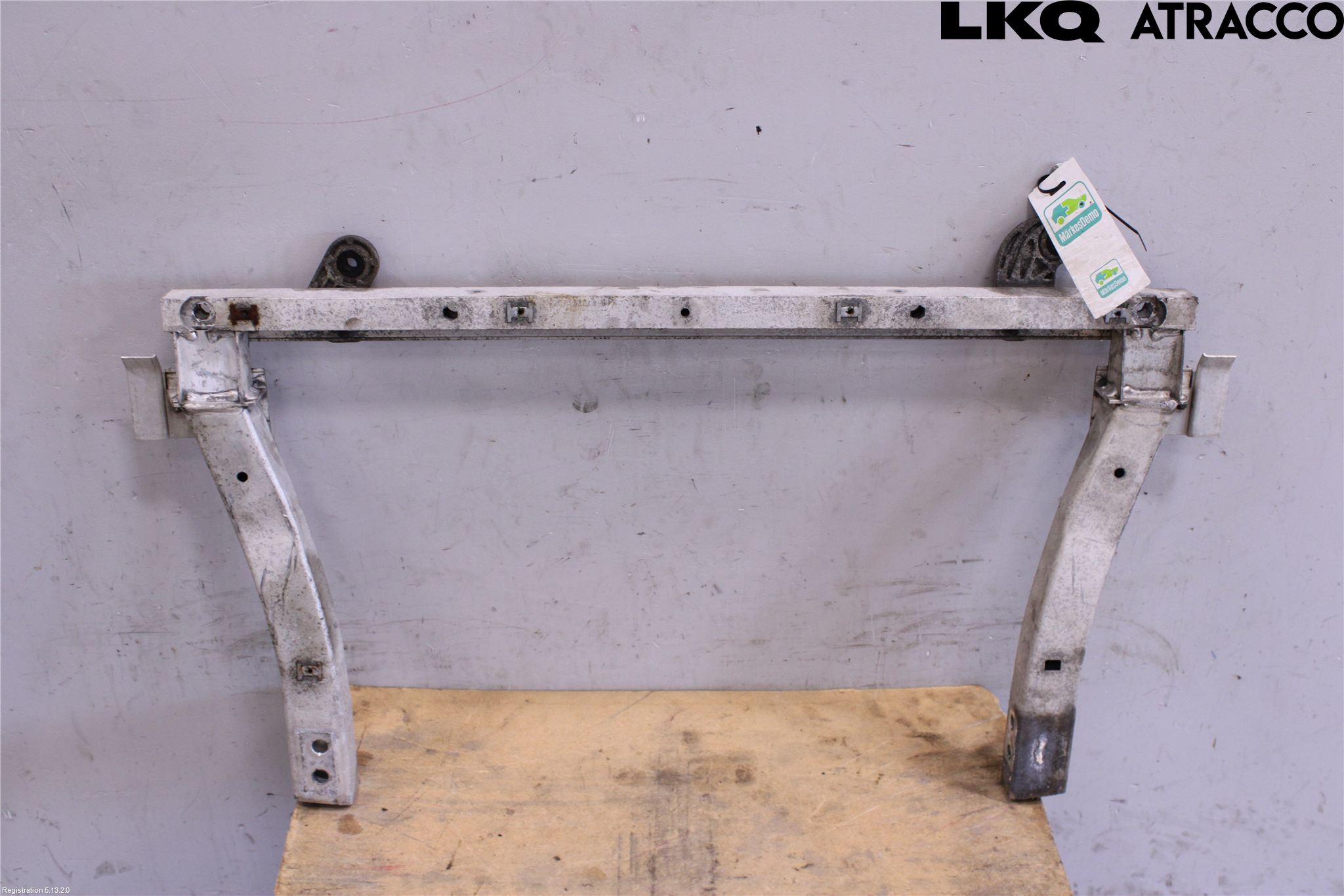 Opel CORSA E 15-19 Kylarfäste-Ram-Balk