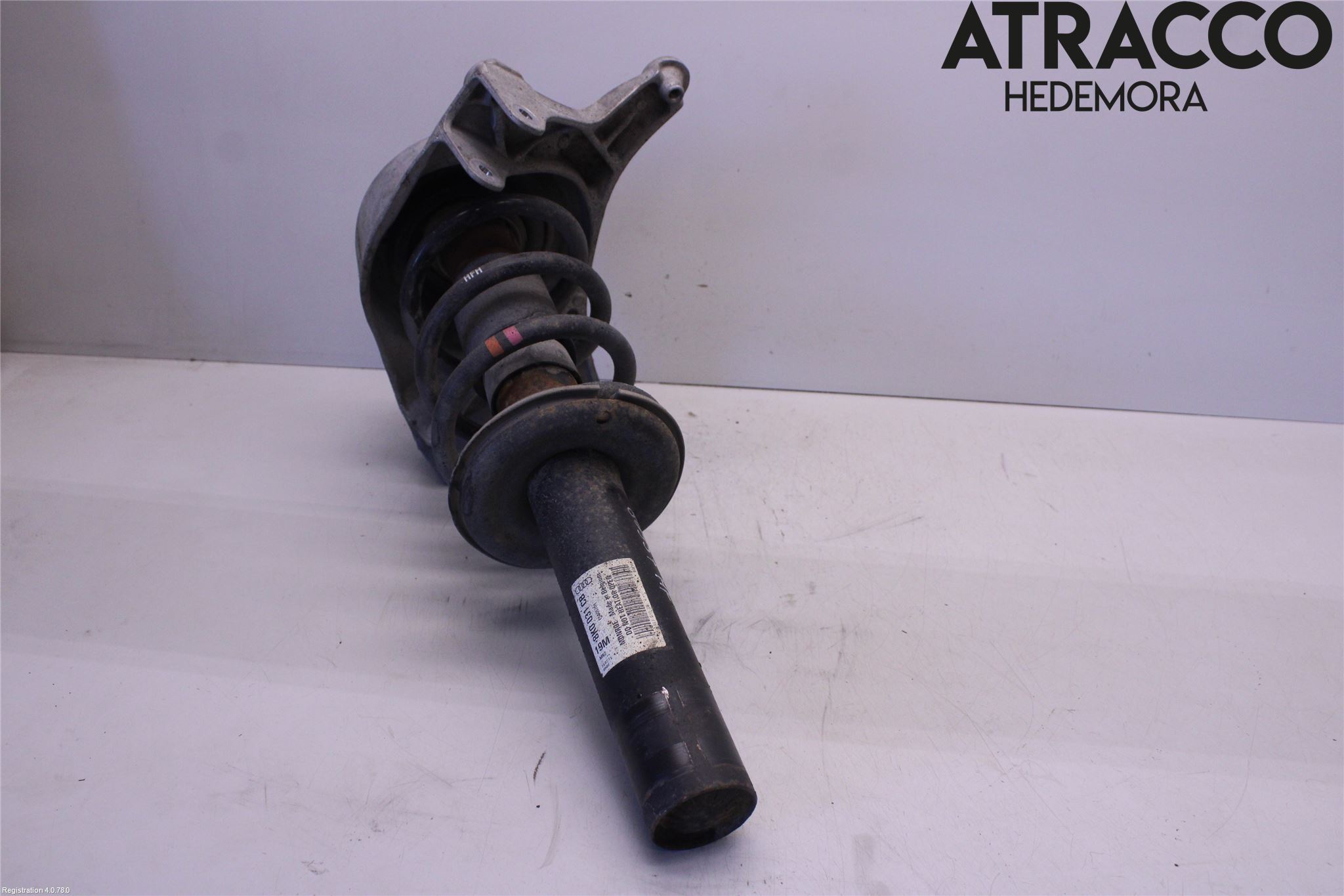 Audi A4 12-15 Fjäderben Fram Höger