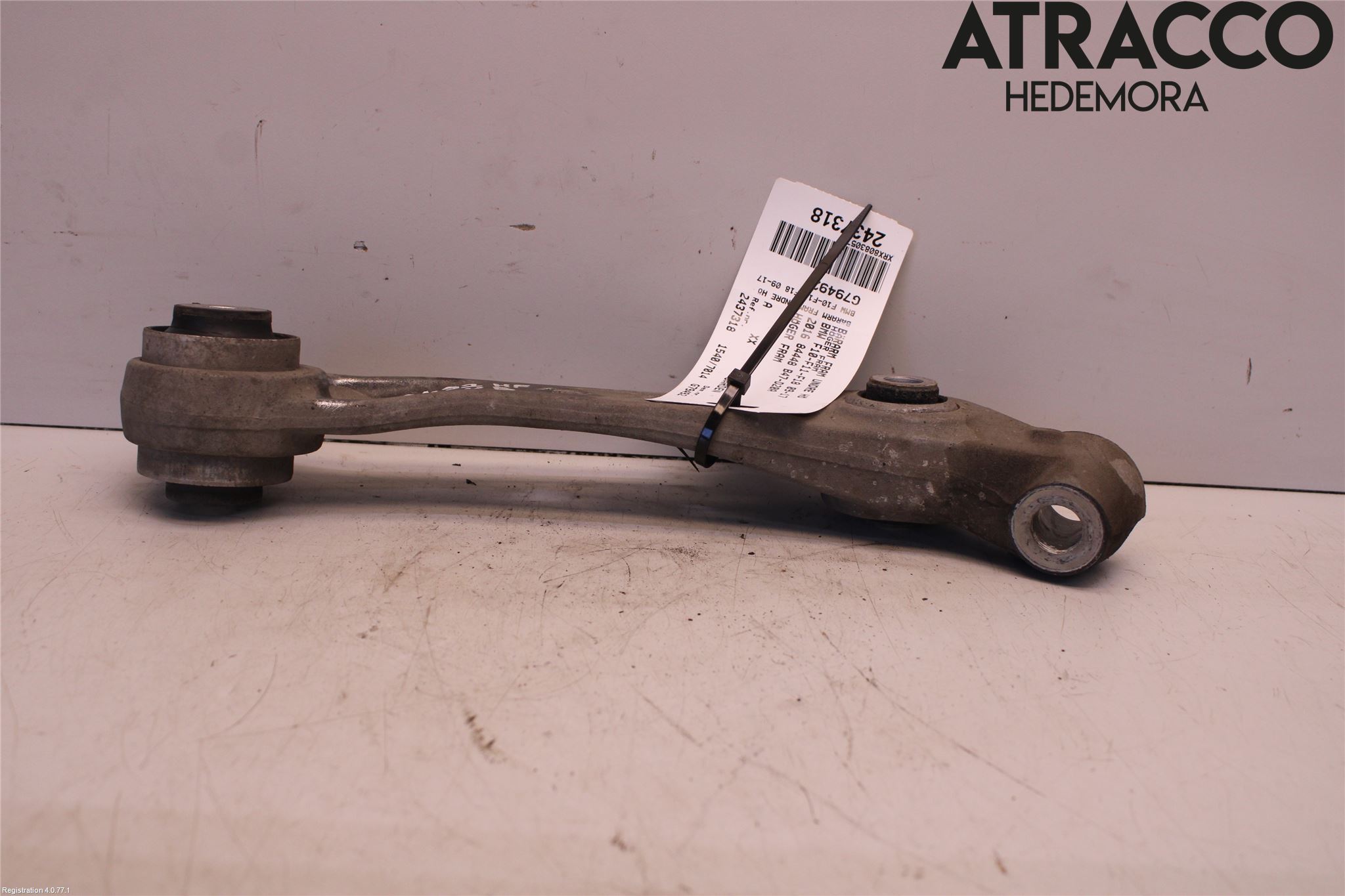BMW 5 F10/F11/F18 09-17 Bärarm Fram Undre Hö