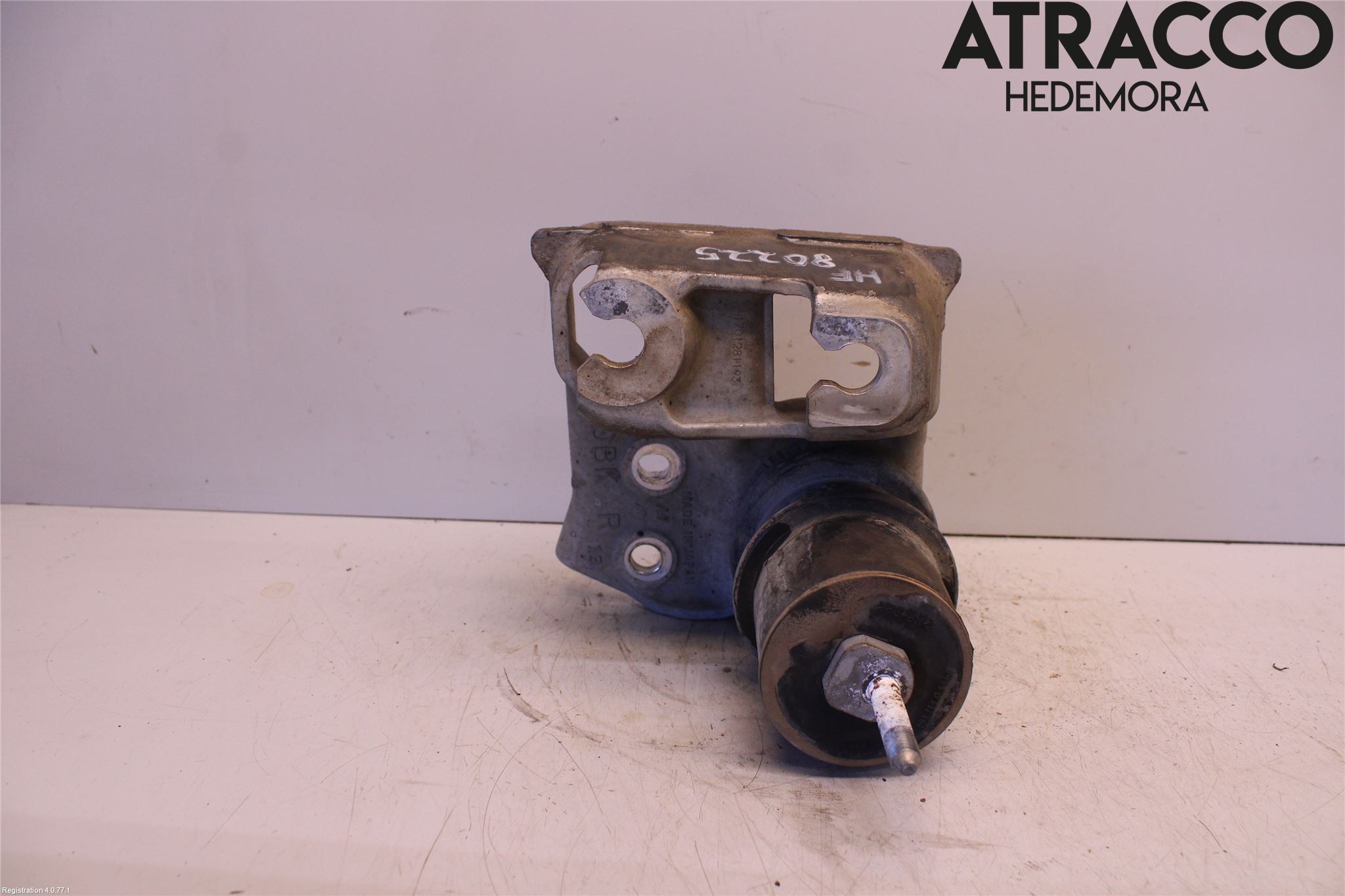 Subaru OUTBACK 15-20 Motorfäste