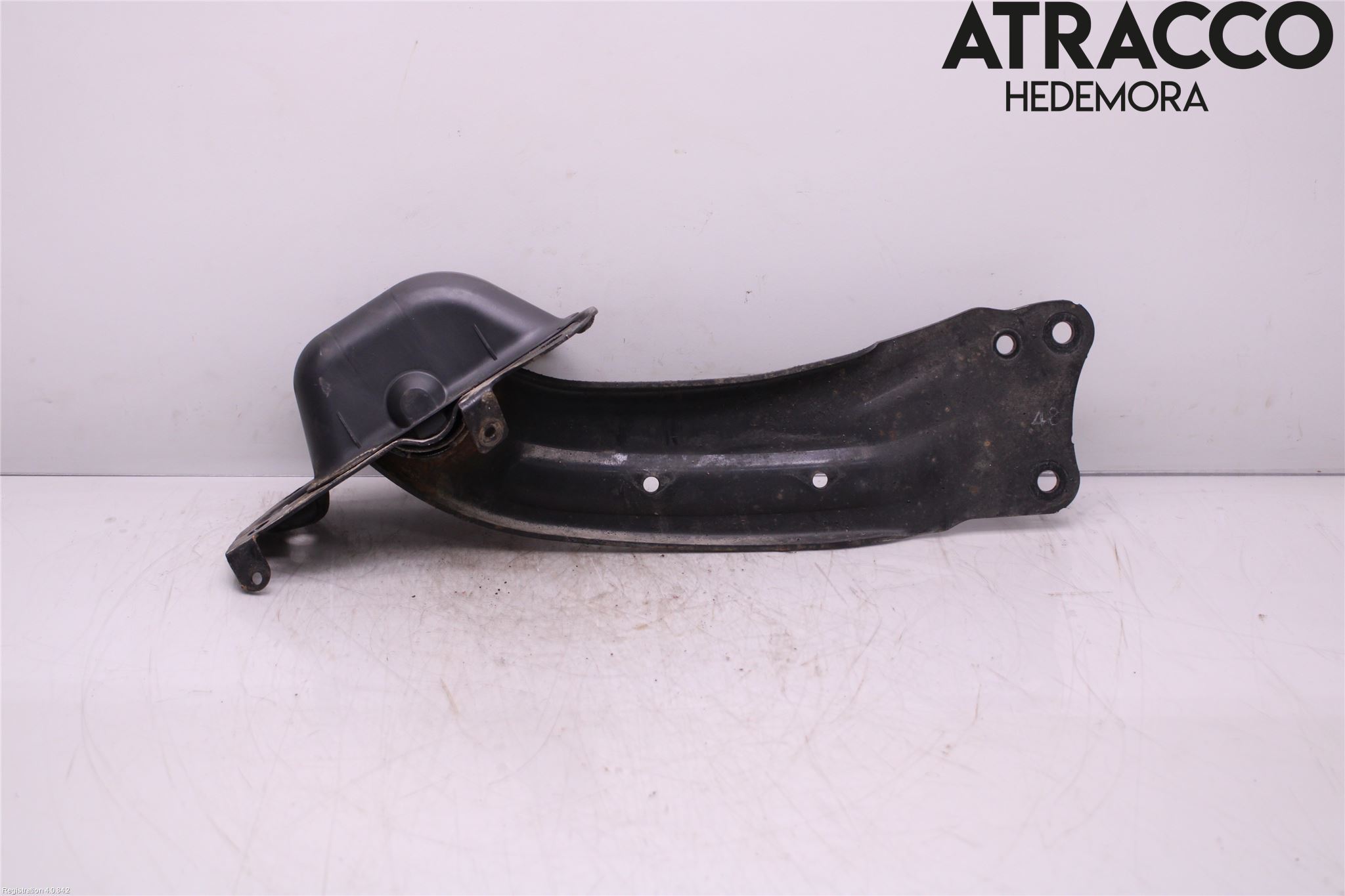 Audi Q3 8U 12-18 Bärarm Bak Höger