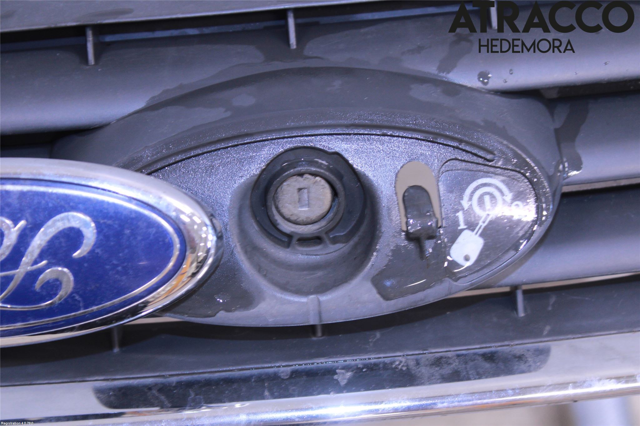 Ford KUGA 08-12 Grill Komp