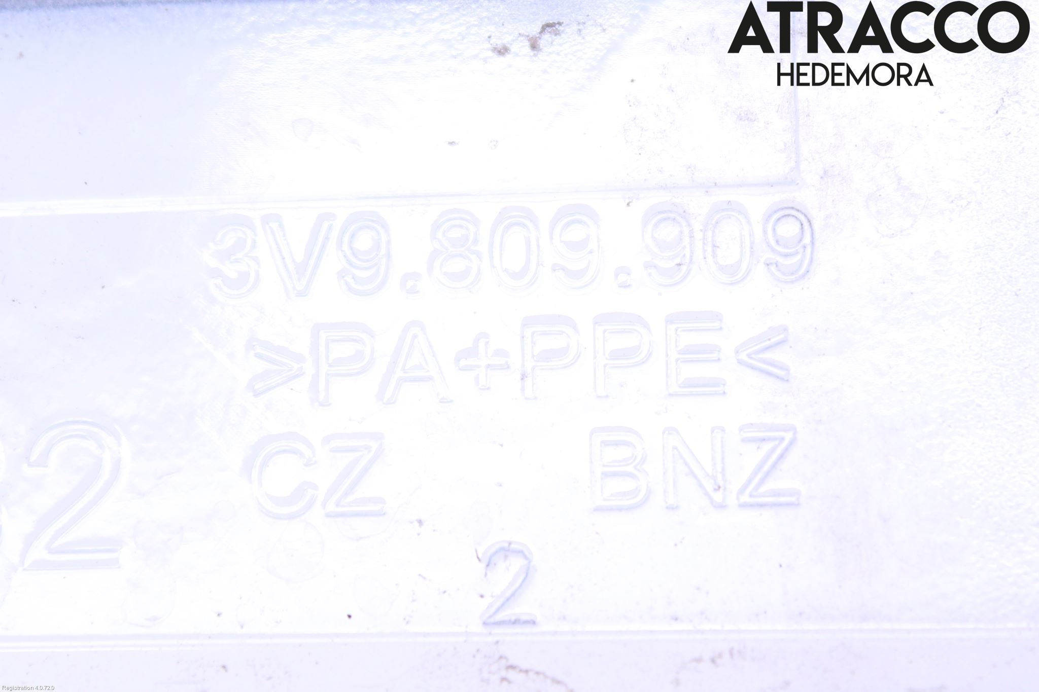 Skoda SUPERB 16-24 Tanklucka