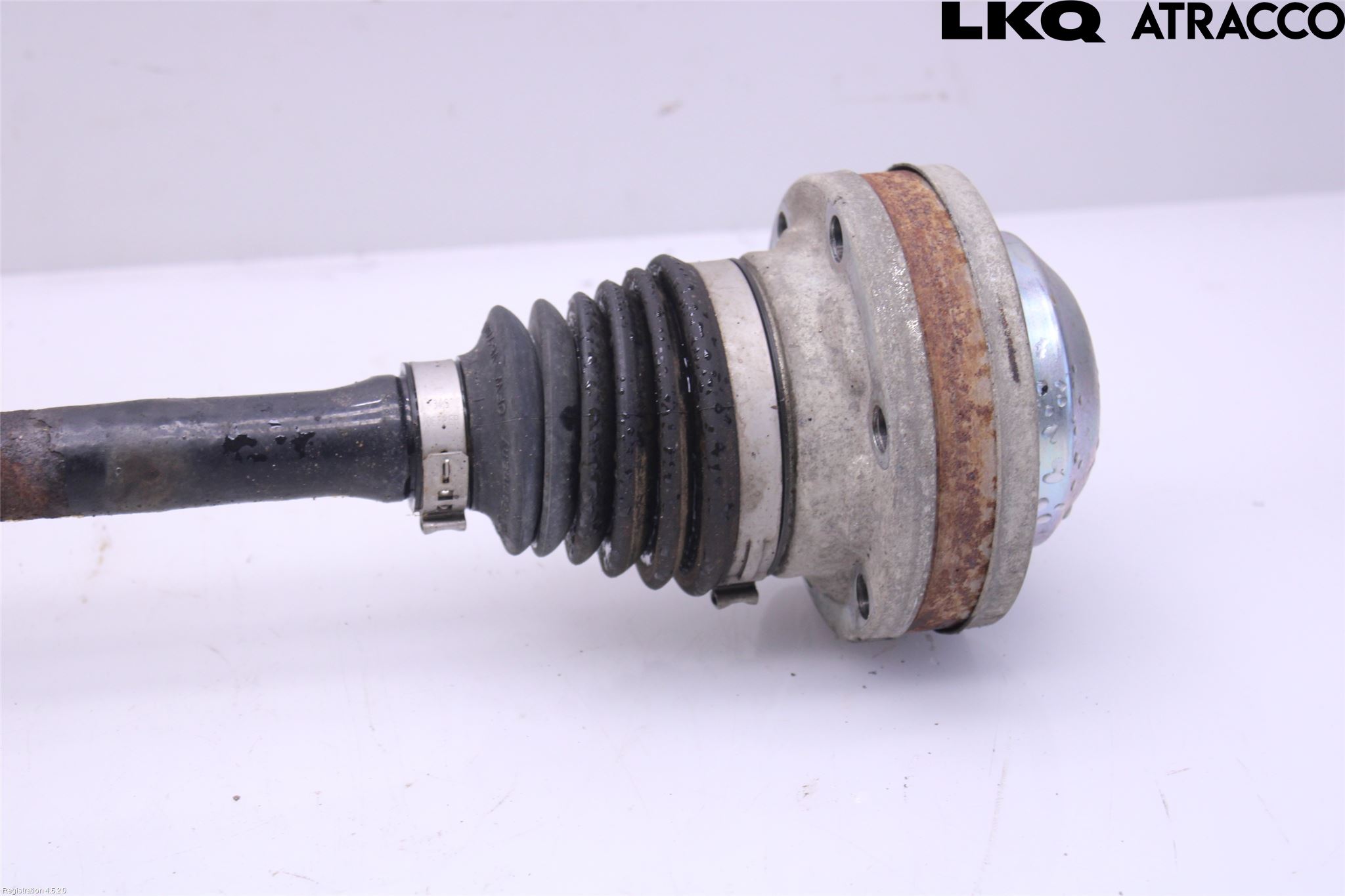 Volkswagen VW POLO 10-17 Drivaxel Fram Vänster
