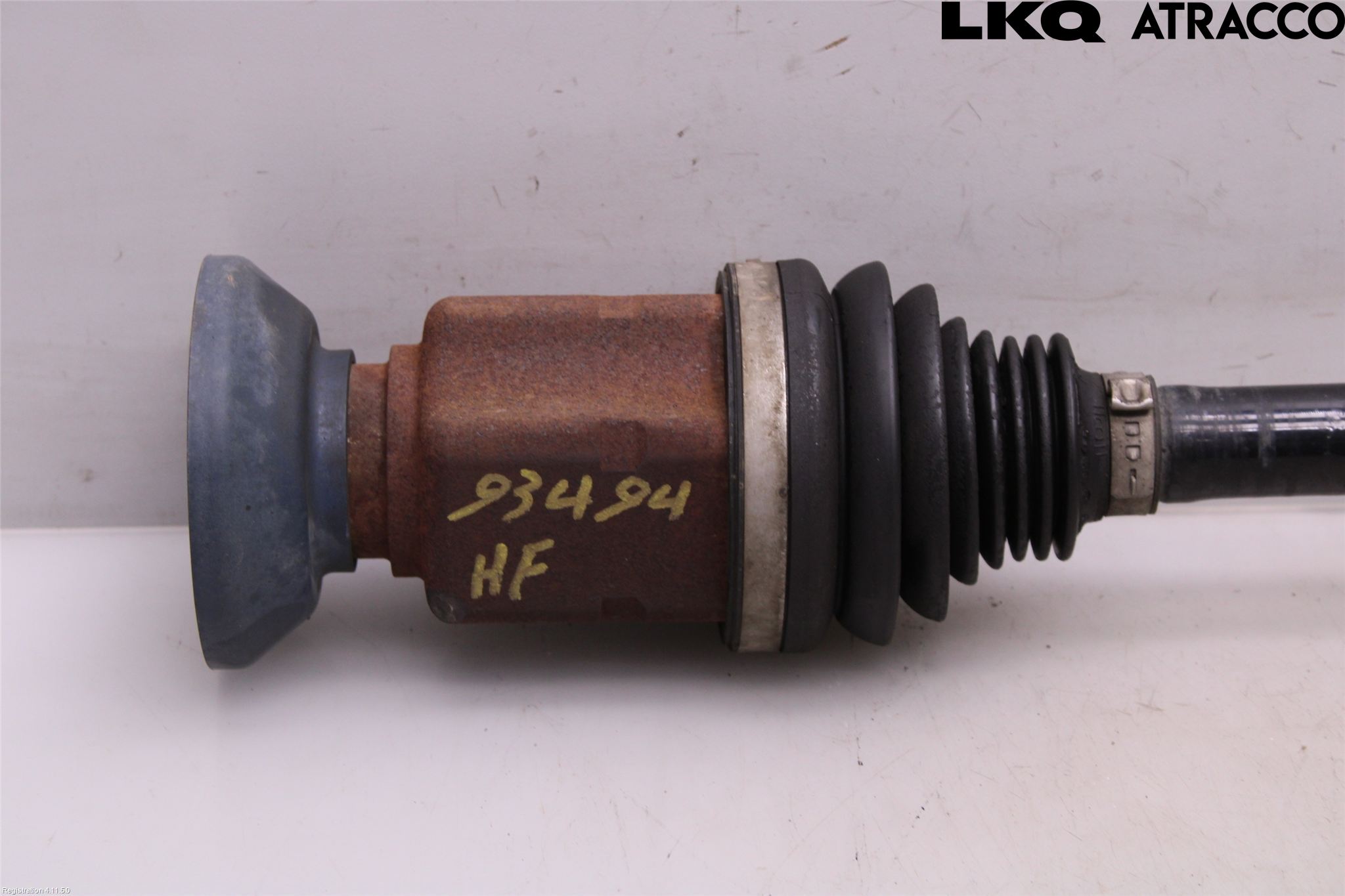 Volkswagen VW TIGUAN 16-24 Drivaxel Fram Höger